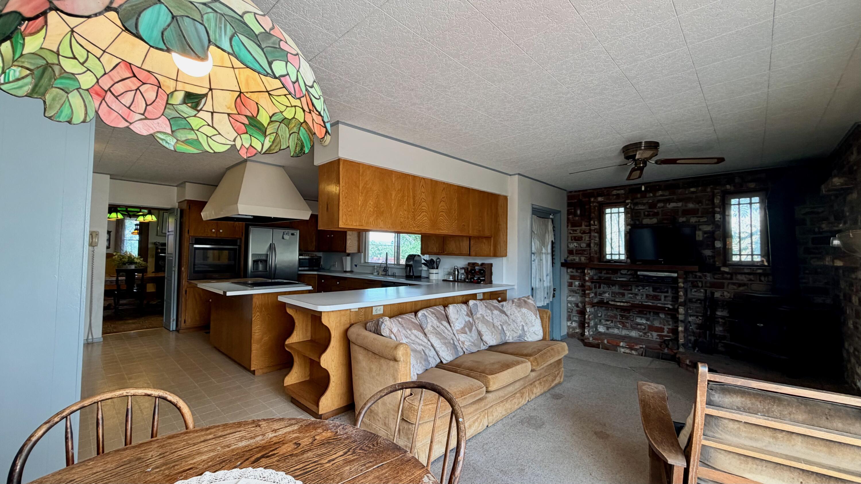 14331 Fargo Ave, Hanford, CA 93230