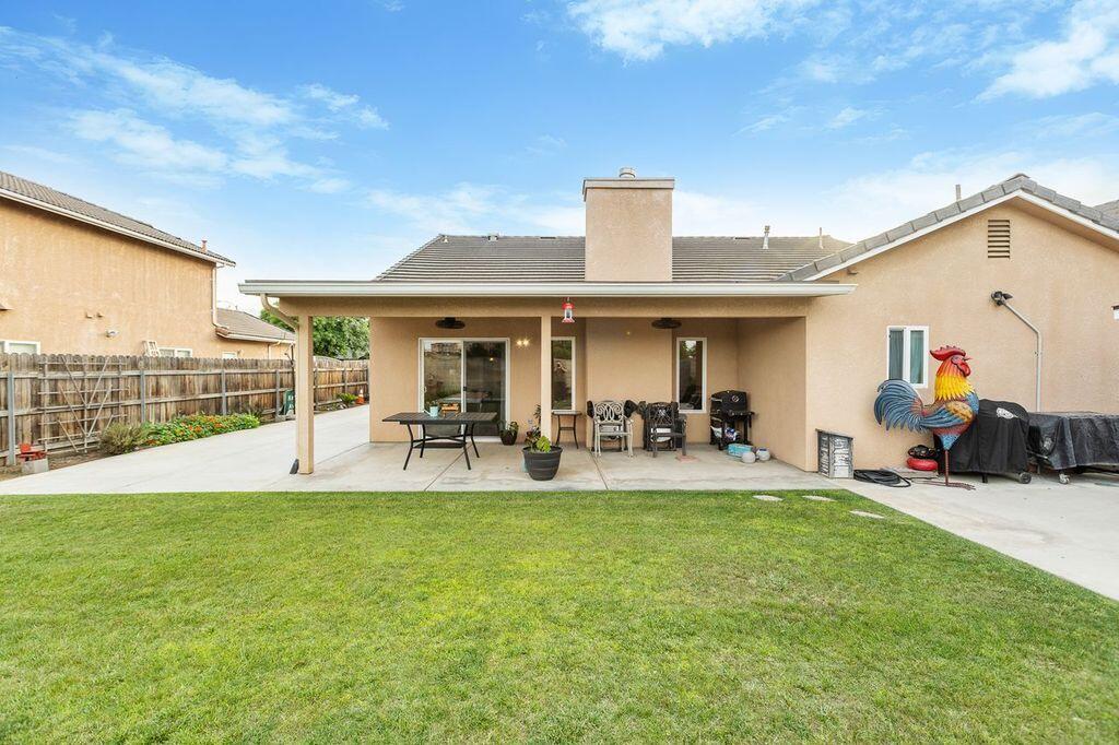 1110 Lincoln St, Tulare, CA 93274