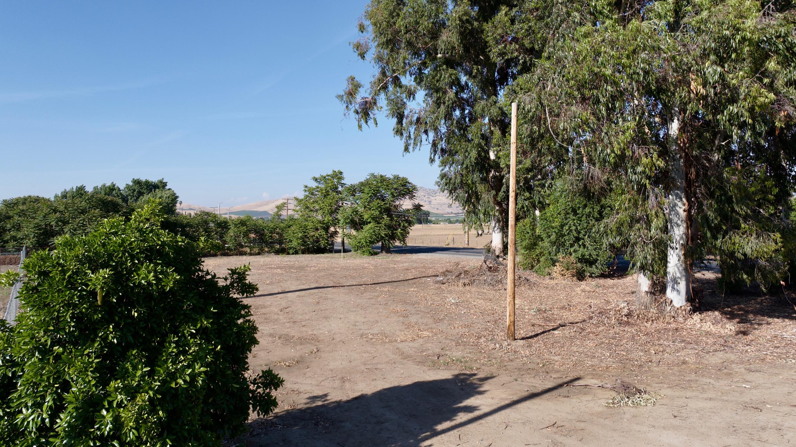 356 E Worth, Porterville, CA 93257