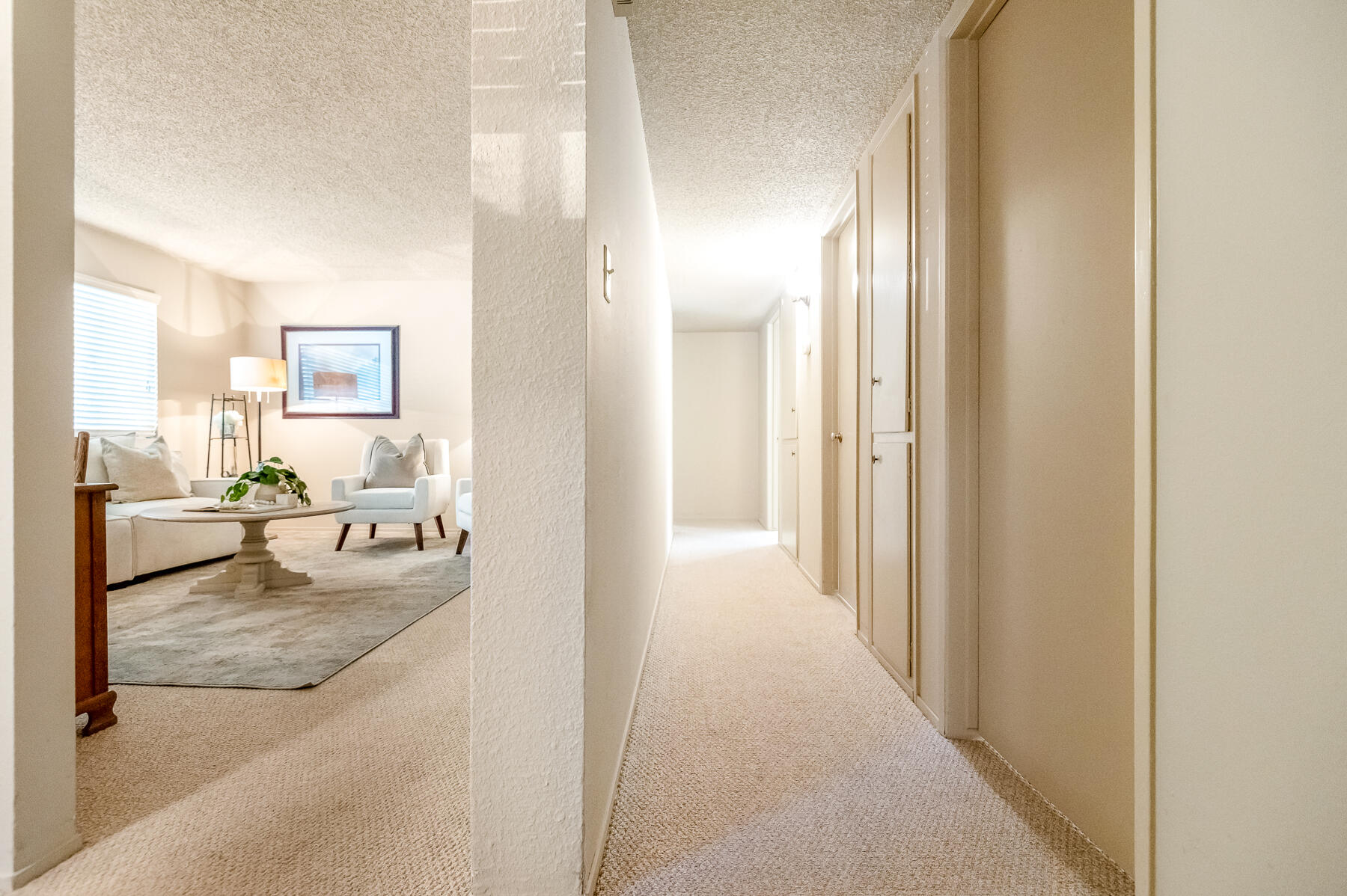 650 W Princeton Ct, Visalia, CA 93277