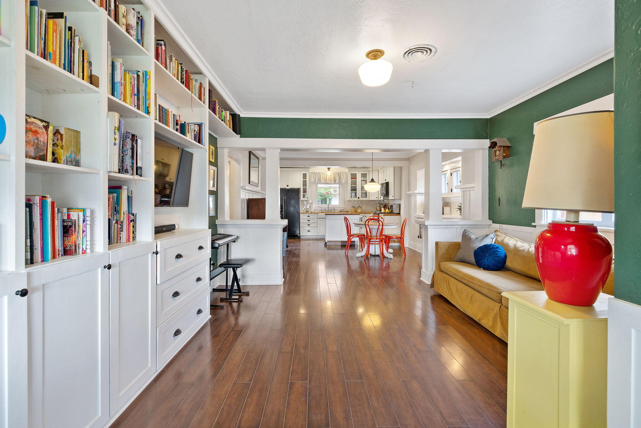 533 S E St, Exeter, CA 93221