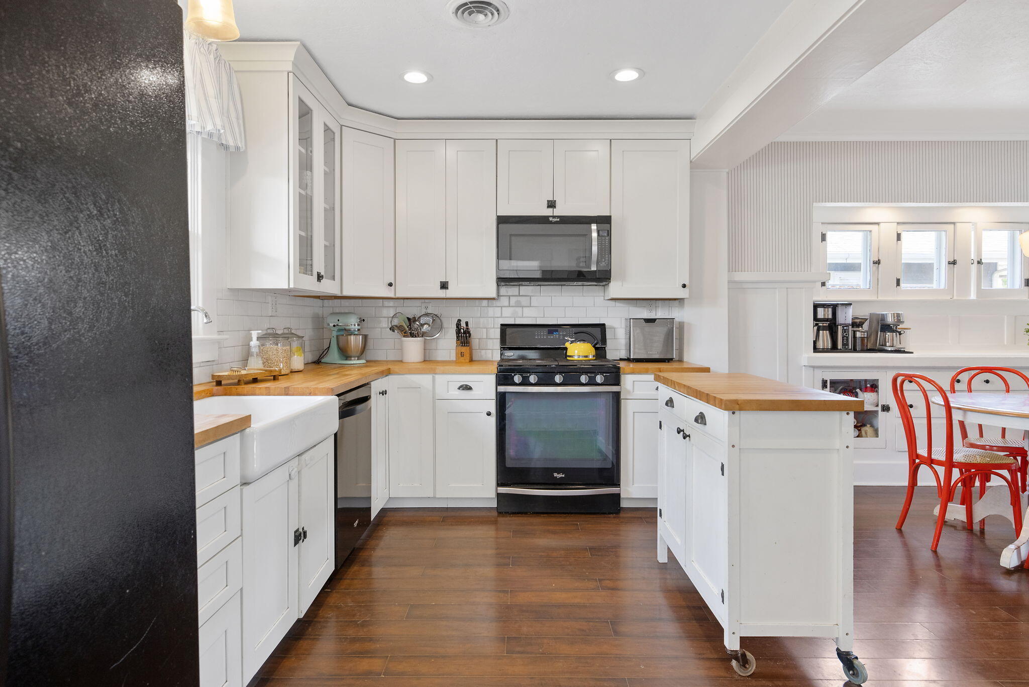 533 S E St, Exeter, CA 93221