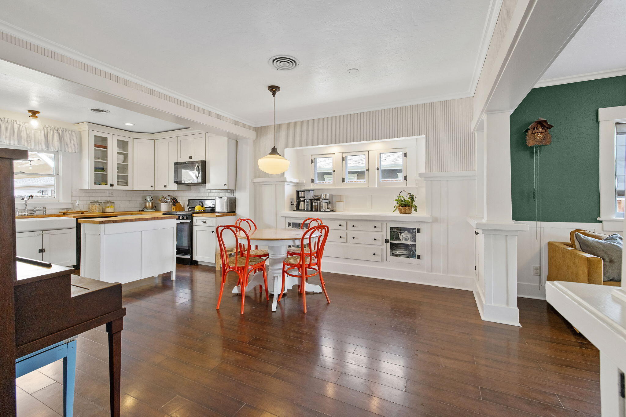 533 S E St, Exeter, CA 93221