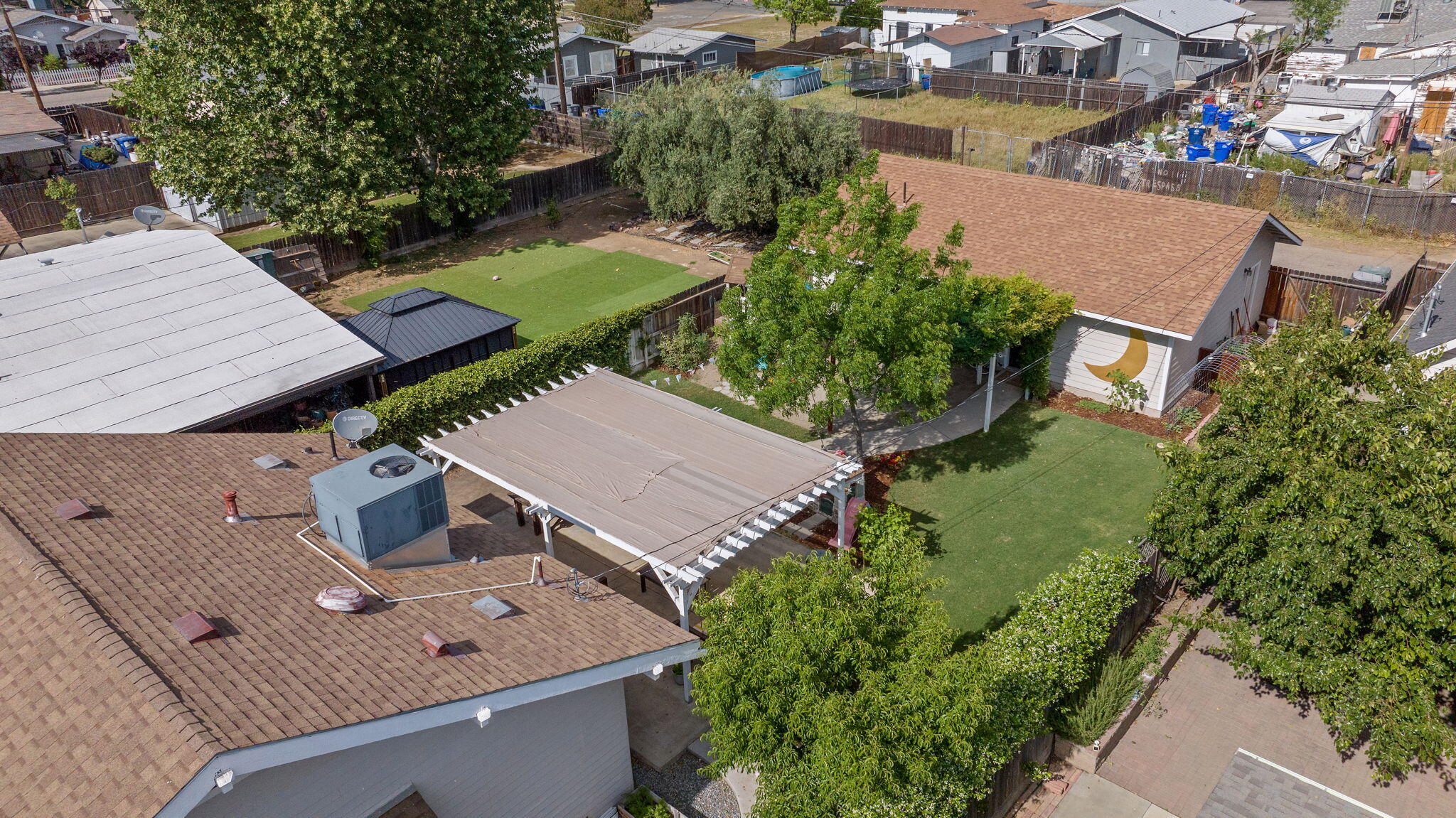 533 S E St, Exeter, CA 93221