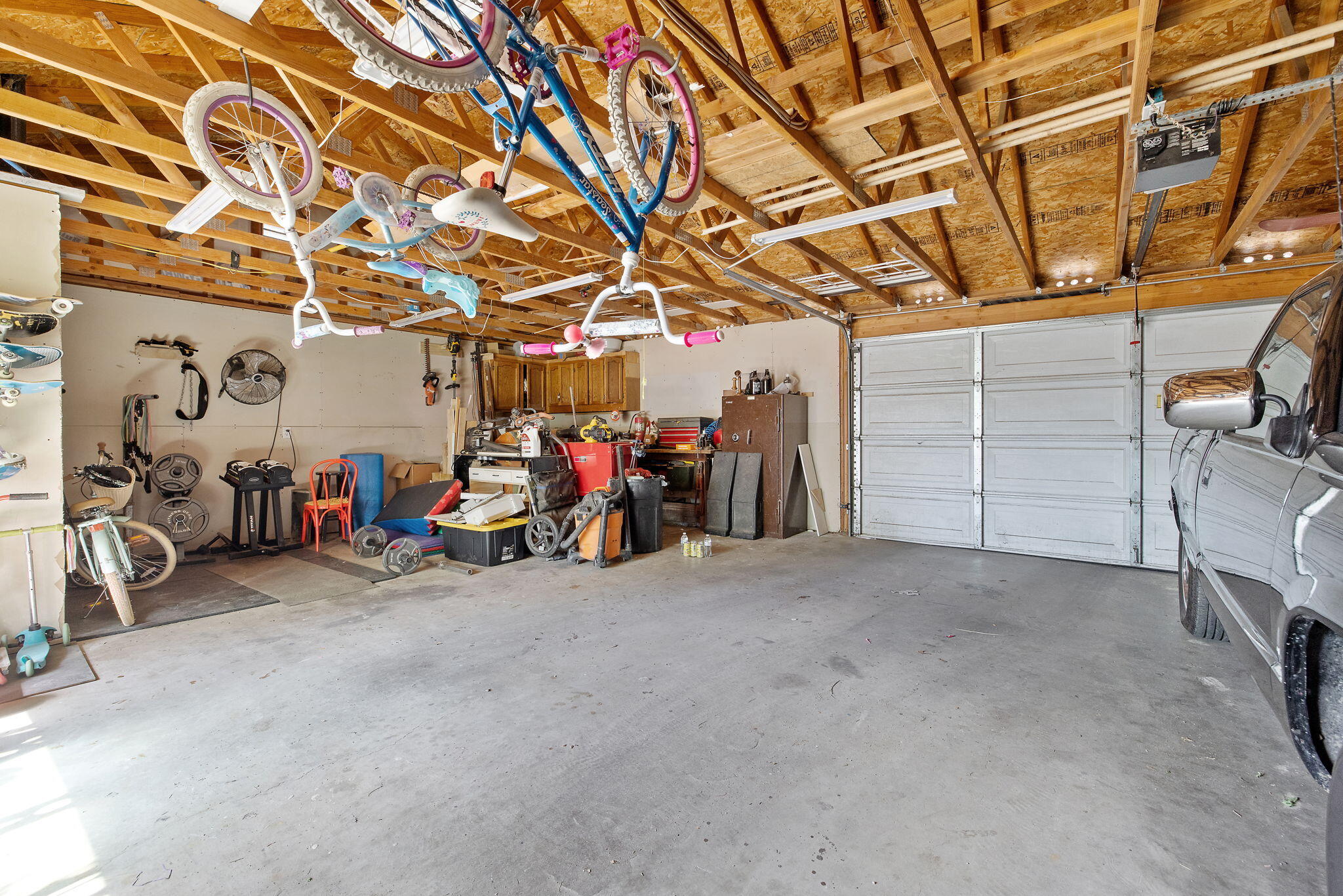 533 S E St, Exeter, CA 93221
