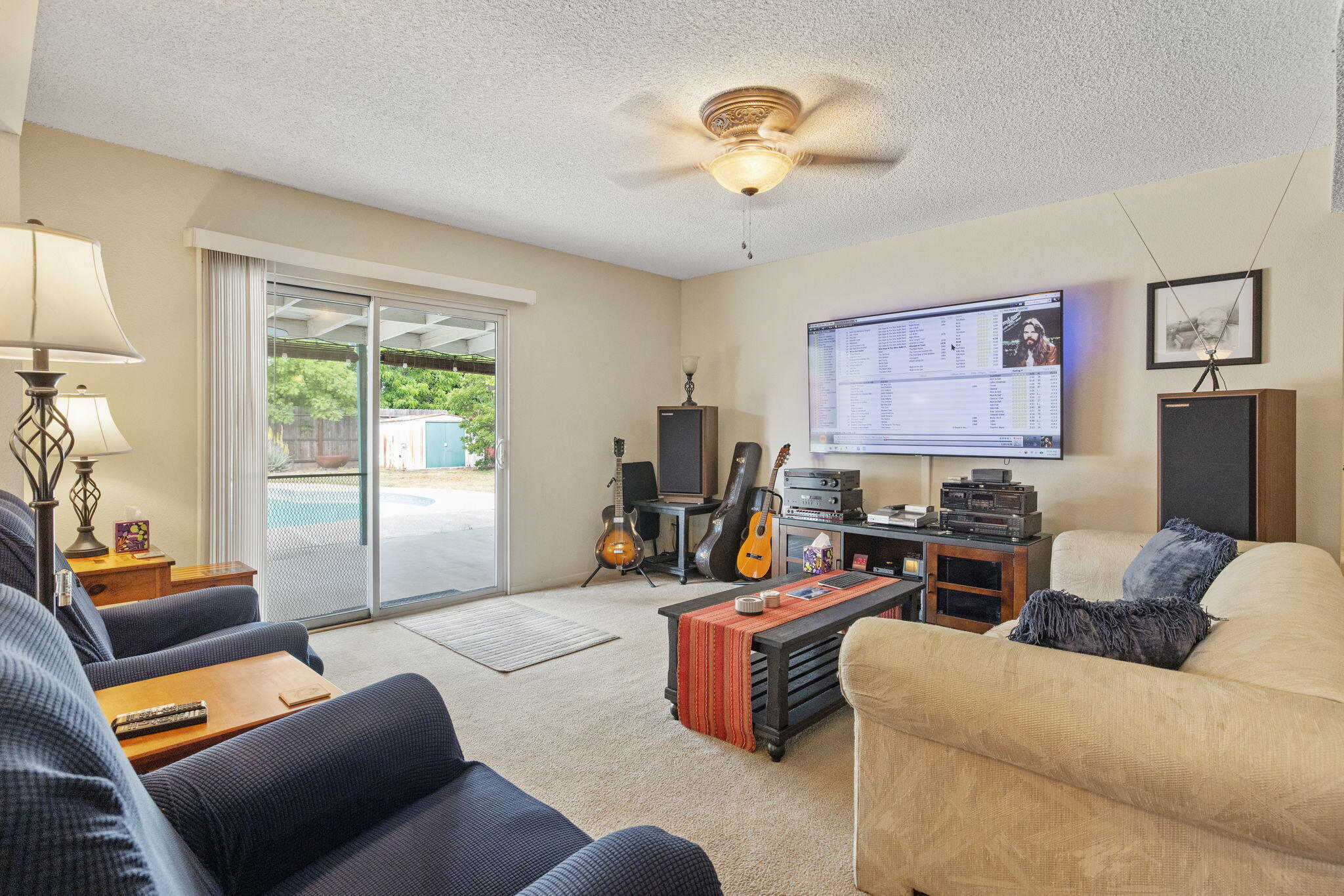 2323 S Dollner St, Visalia, CA 93277