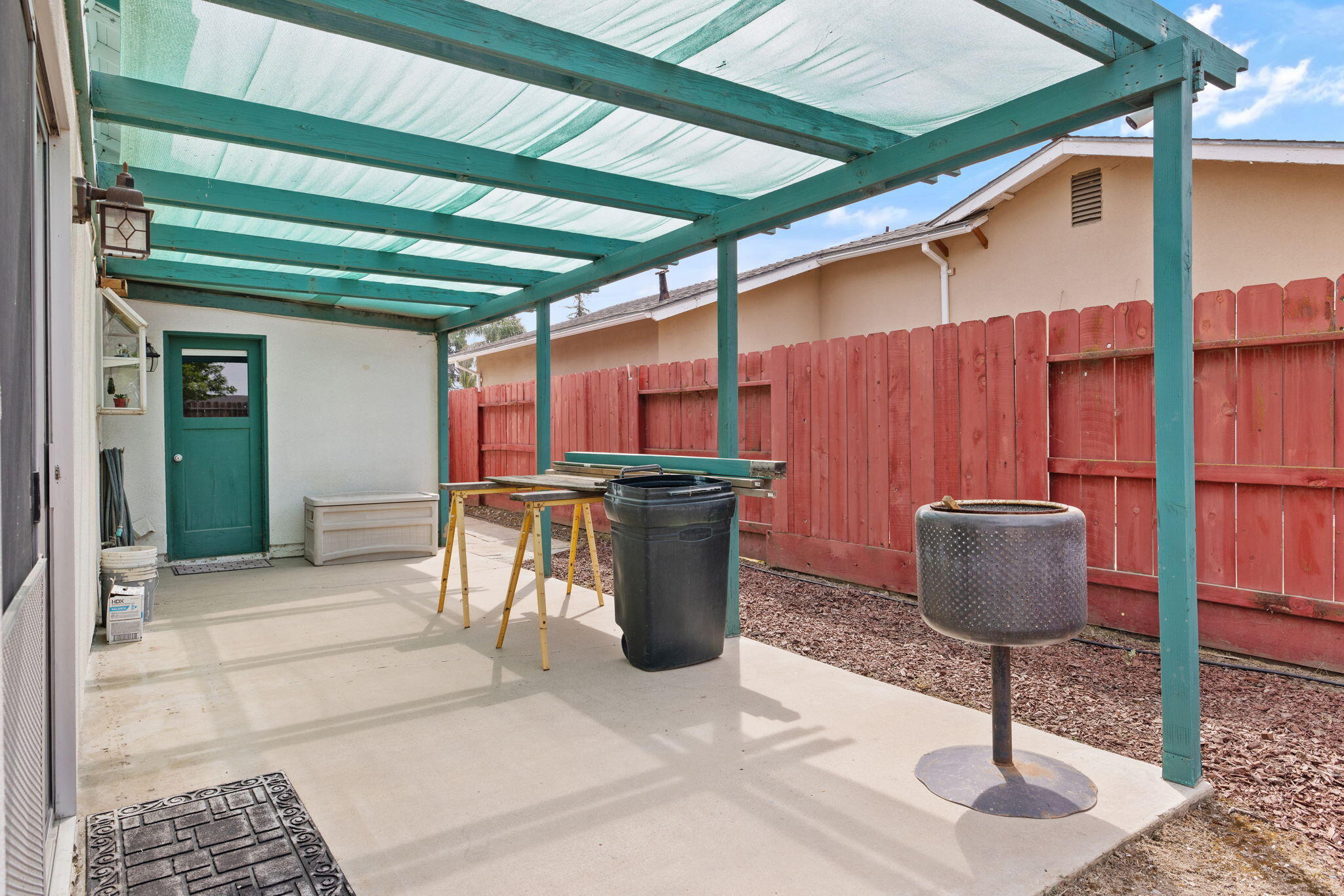 2323 S Dollner St, Visalia, CA 93277