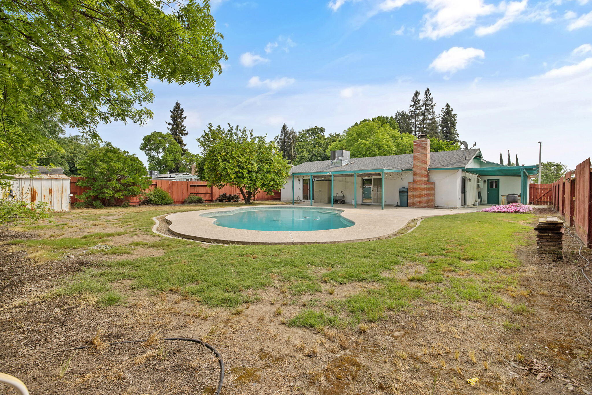 2323 S Dollner St, Visalia, CA 93277