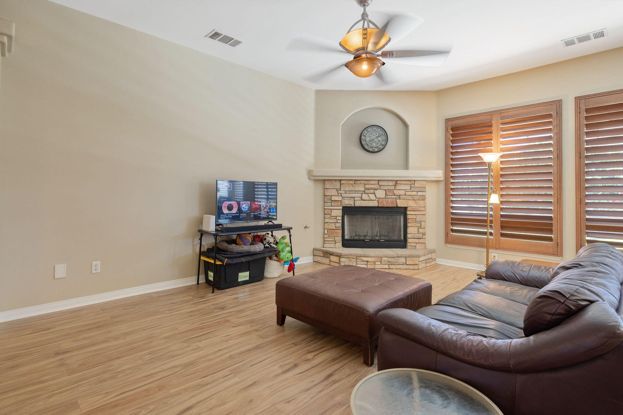 11305 Andretti Ave, Bakersfield, CA 93312