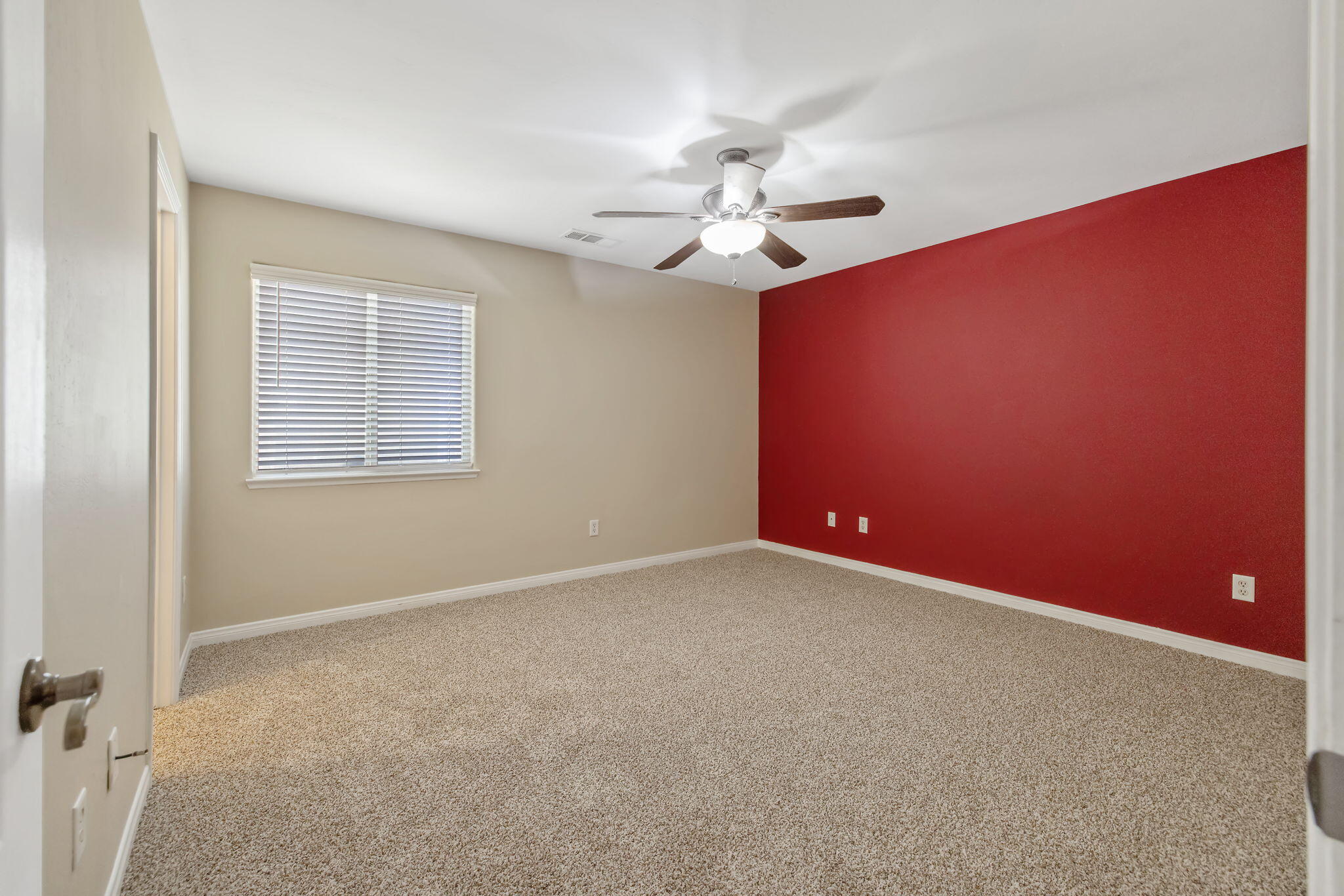 11305 Andretti Ave, Bakersfield, CA 93312