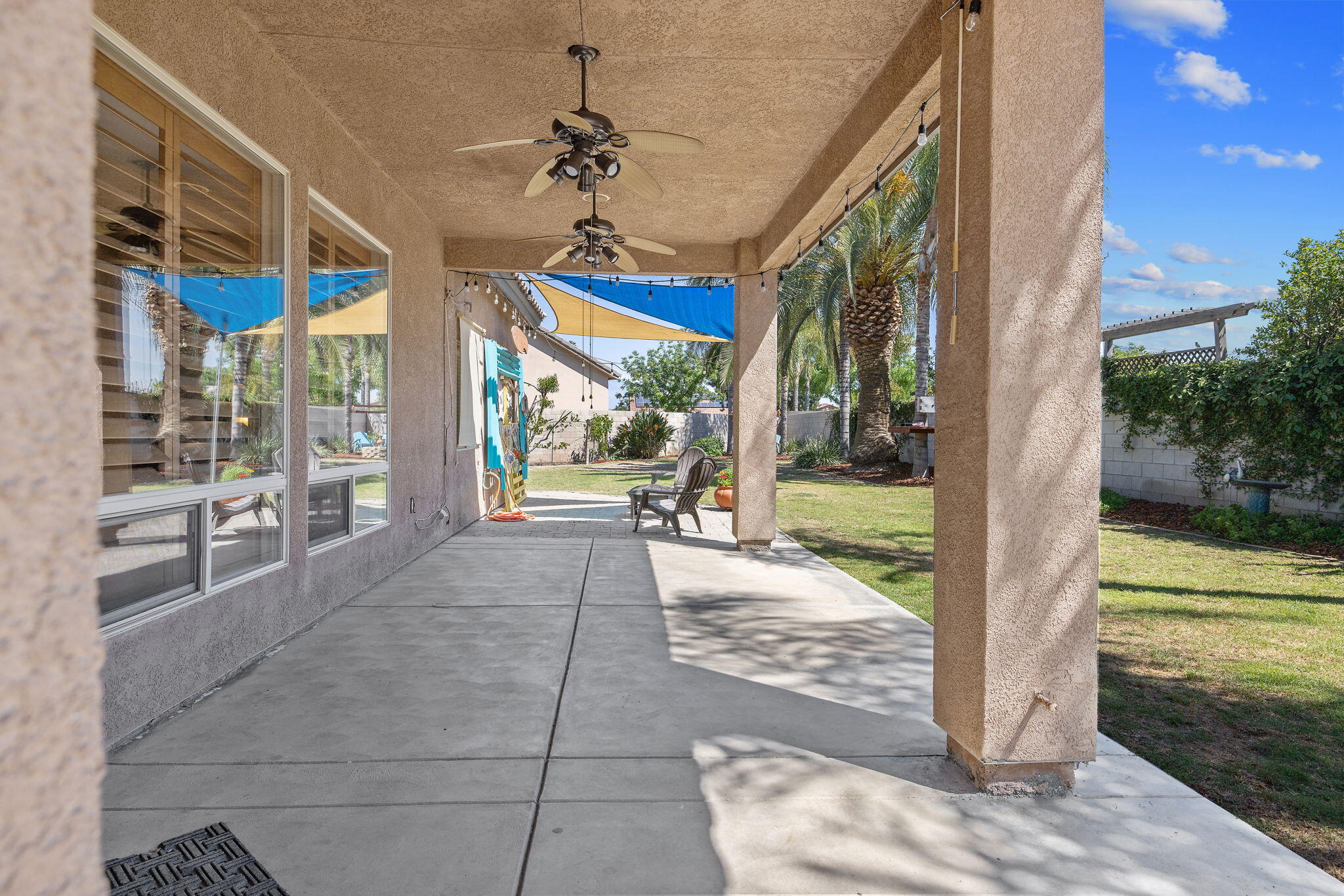 11305 Andretti Ave, Bakersfield, CA 93312