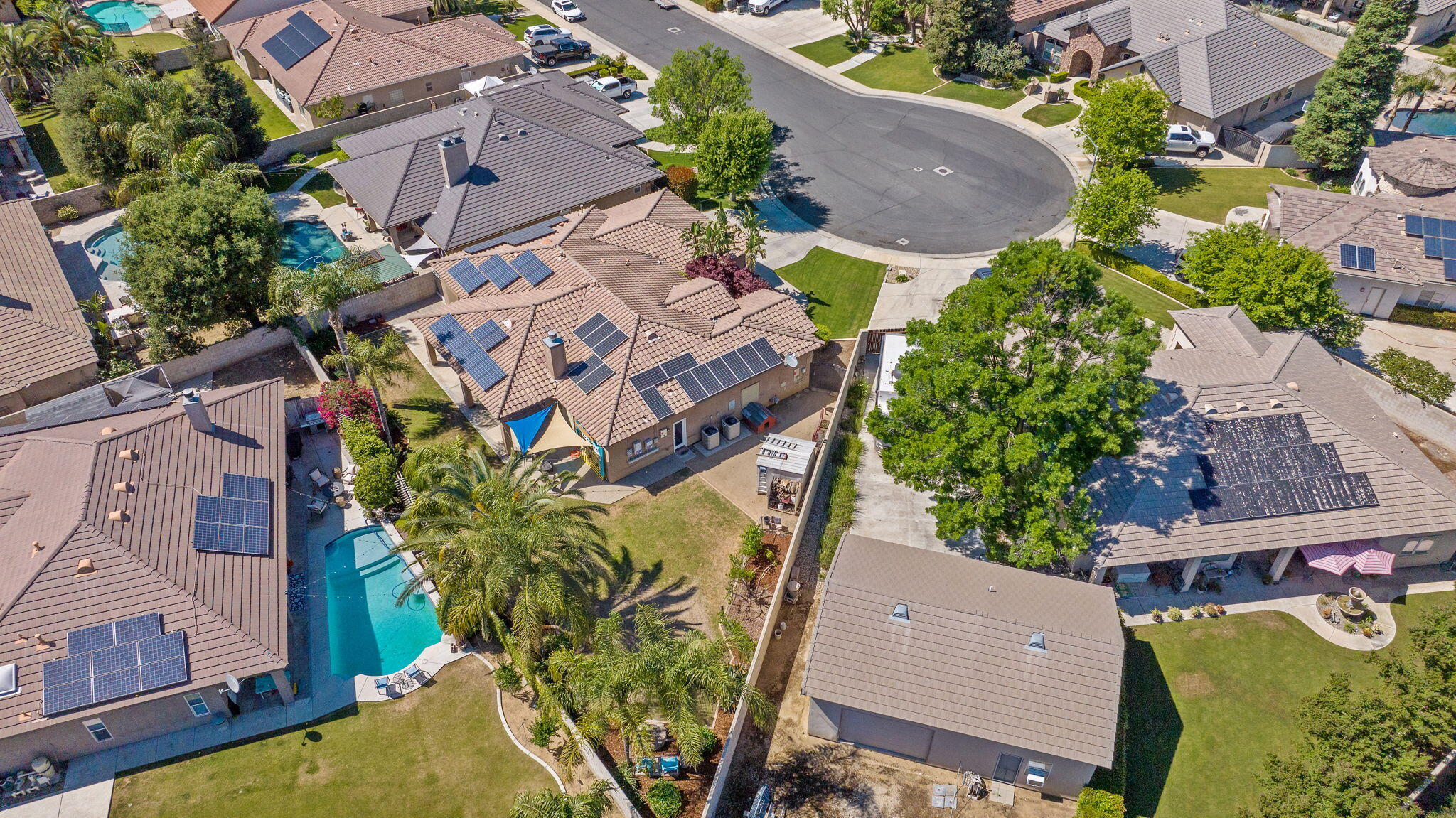 11305 Andretti Ave, Bakersfield, CA 93312