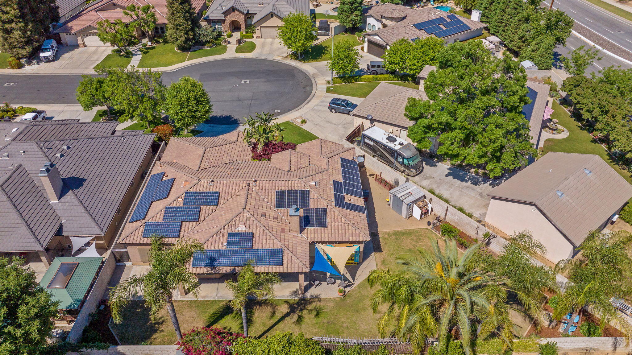 11305 Andretti Ave, Bakersfield, CA 93312