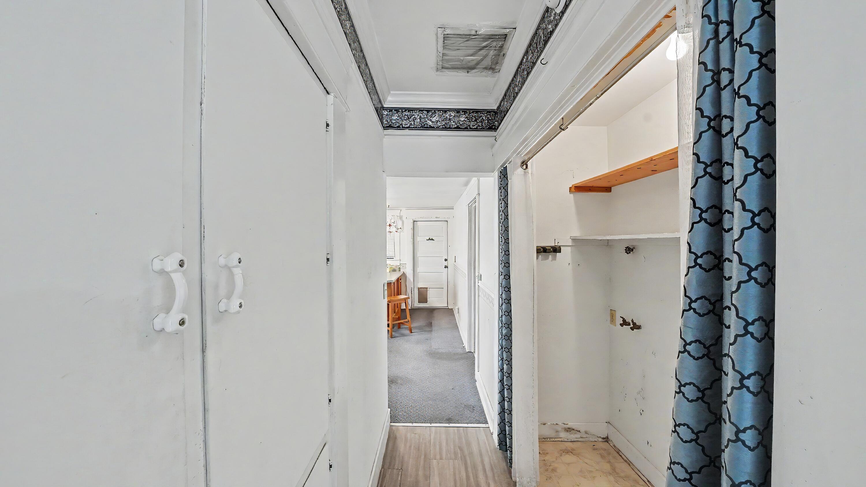 104 N Orange Ave, Exeter, CA 93221