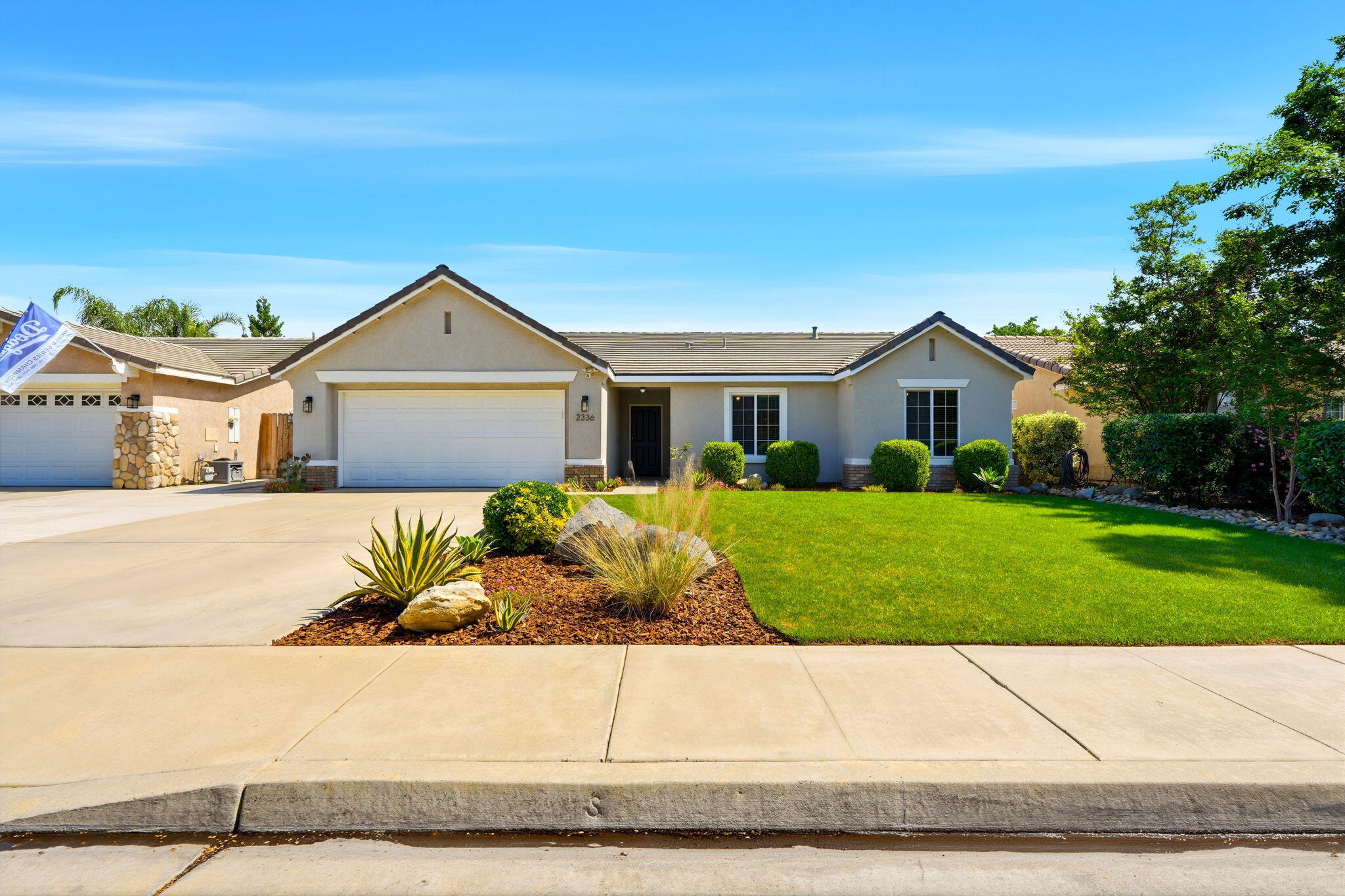 2336 S Cedar St, Visalia, CA 93292