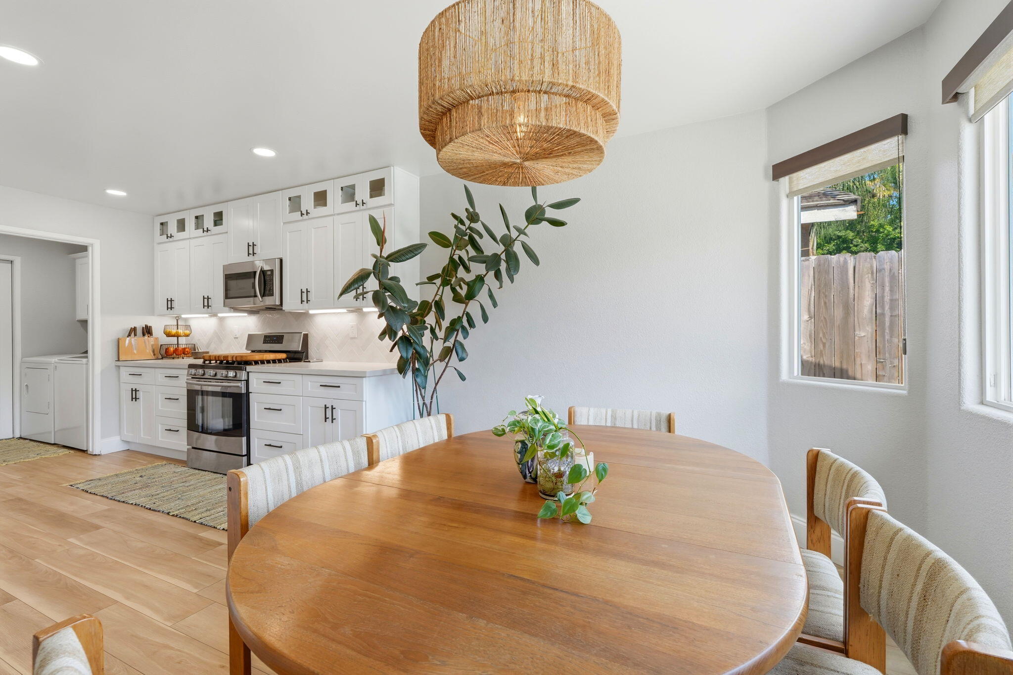 2336 S Cedar St, Visalia, CA 93292