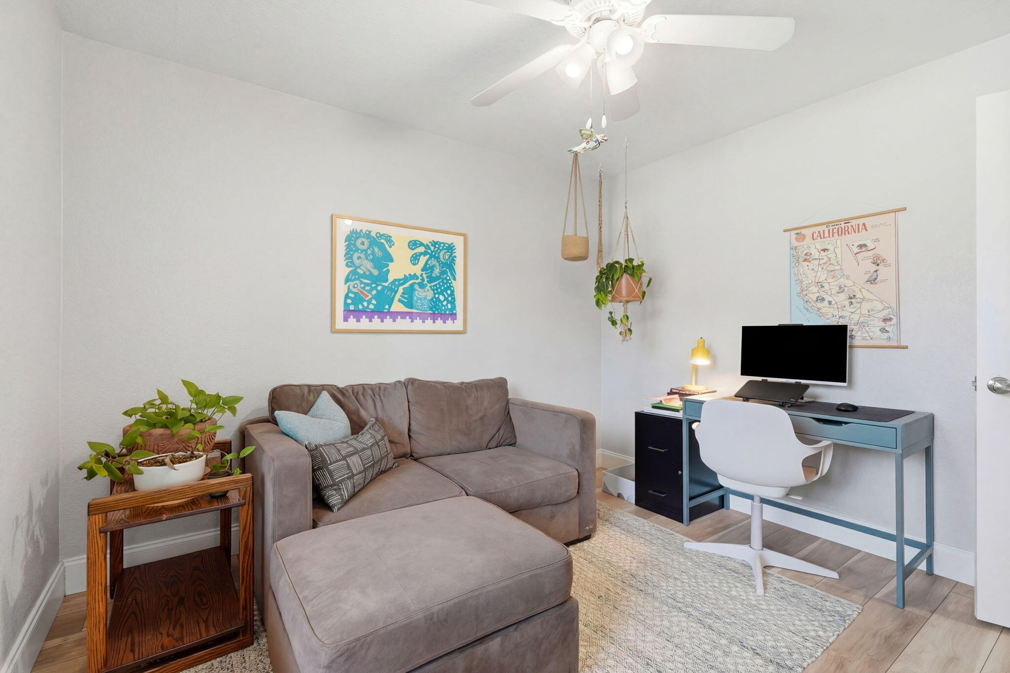 2336 S Cedar St, Visalia, CA 93292