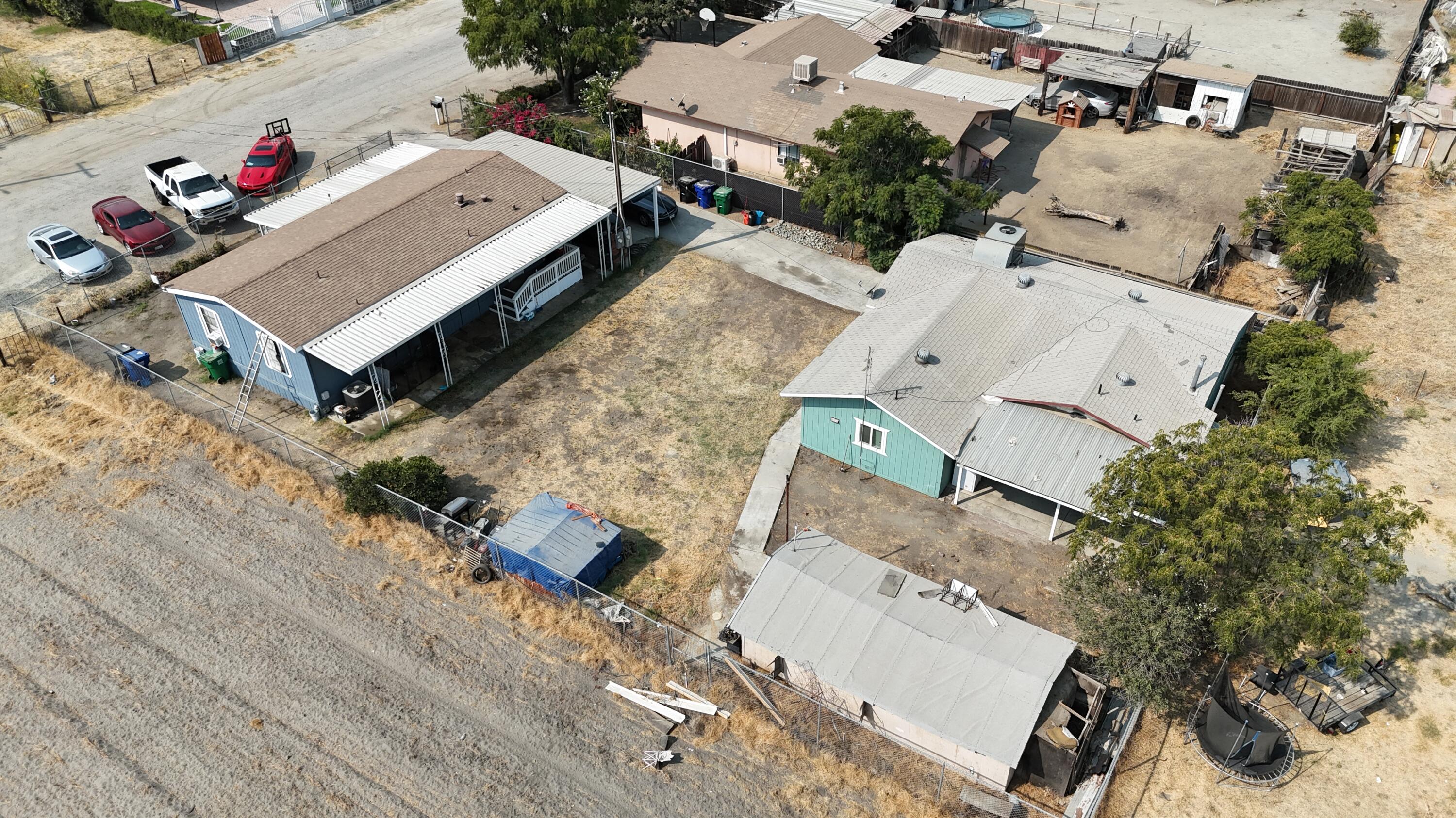 2710 Brokaw Ave, Corcoran, CA 93212