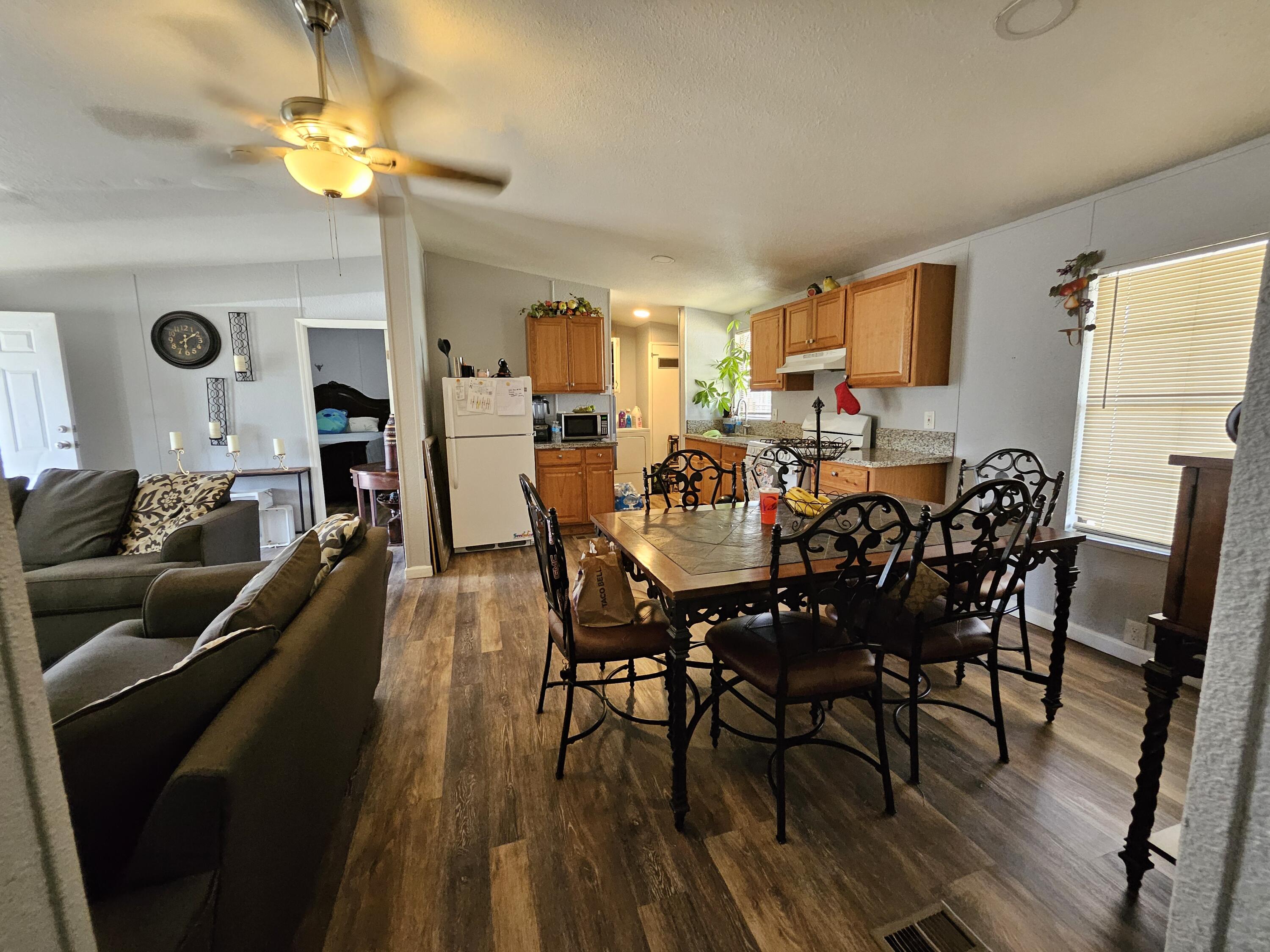 2710 Brokaw Ave, Corcoran, CA 93212