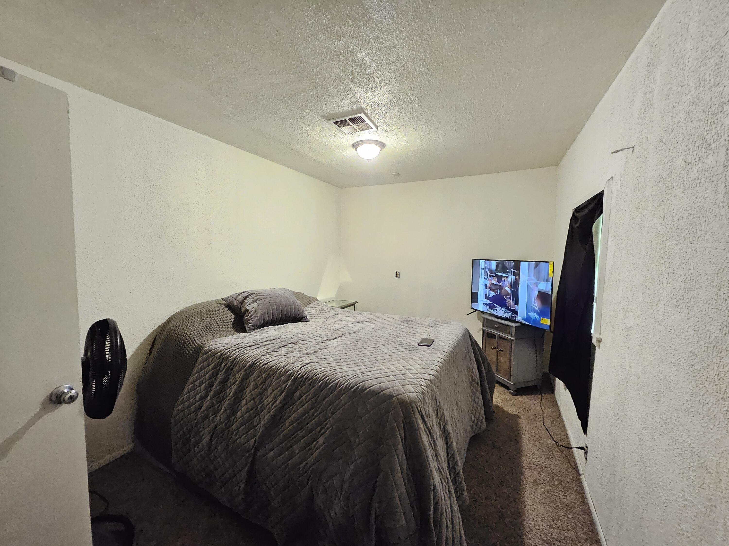 2710 Brokaw Ave, Corcoran, CA 93212