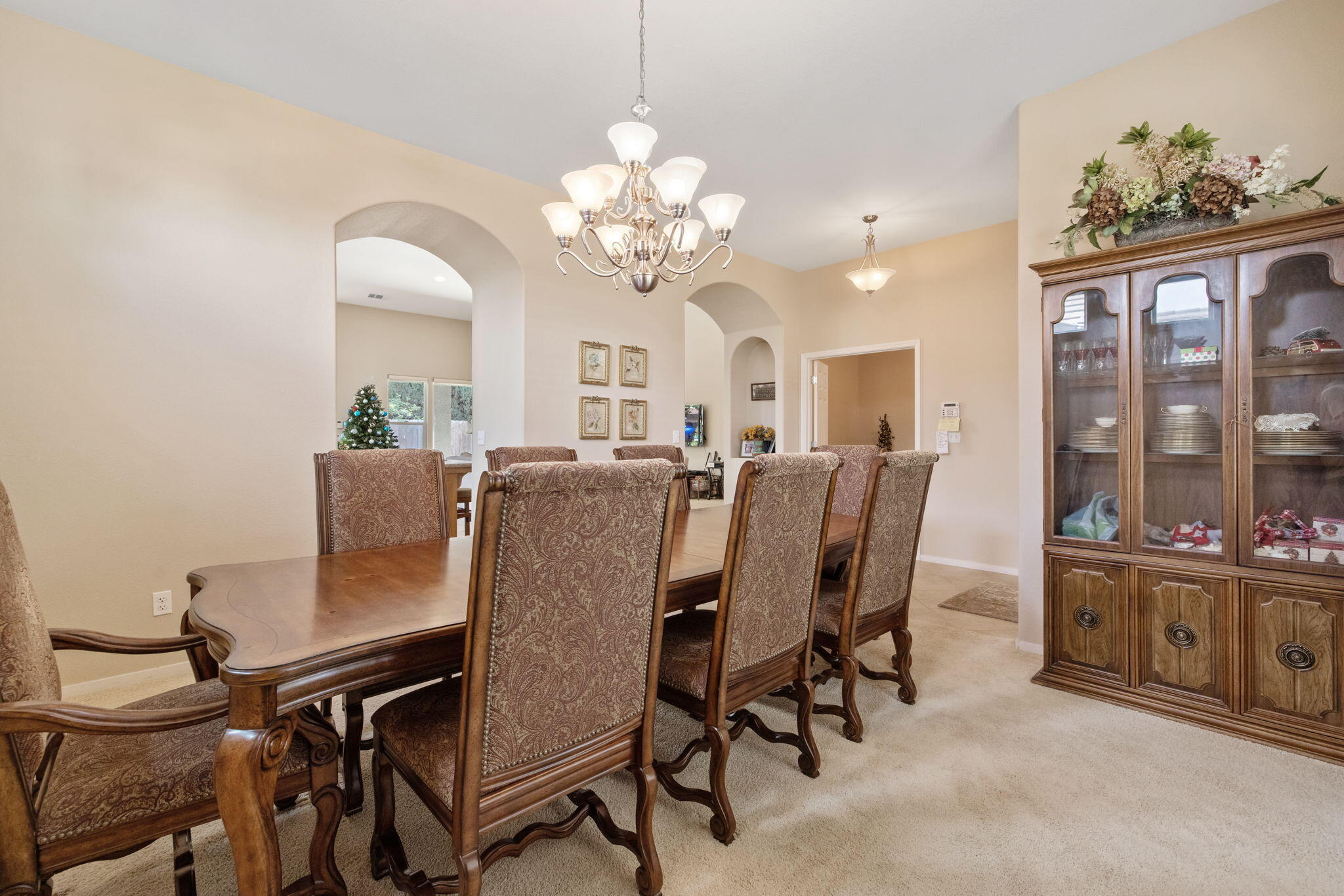 643 W Bel Aire Ave, Porterville, CA 93257