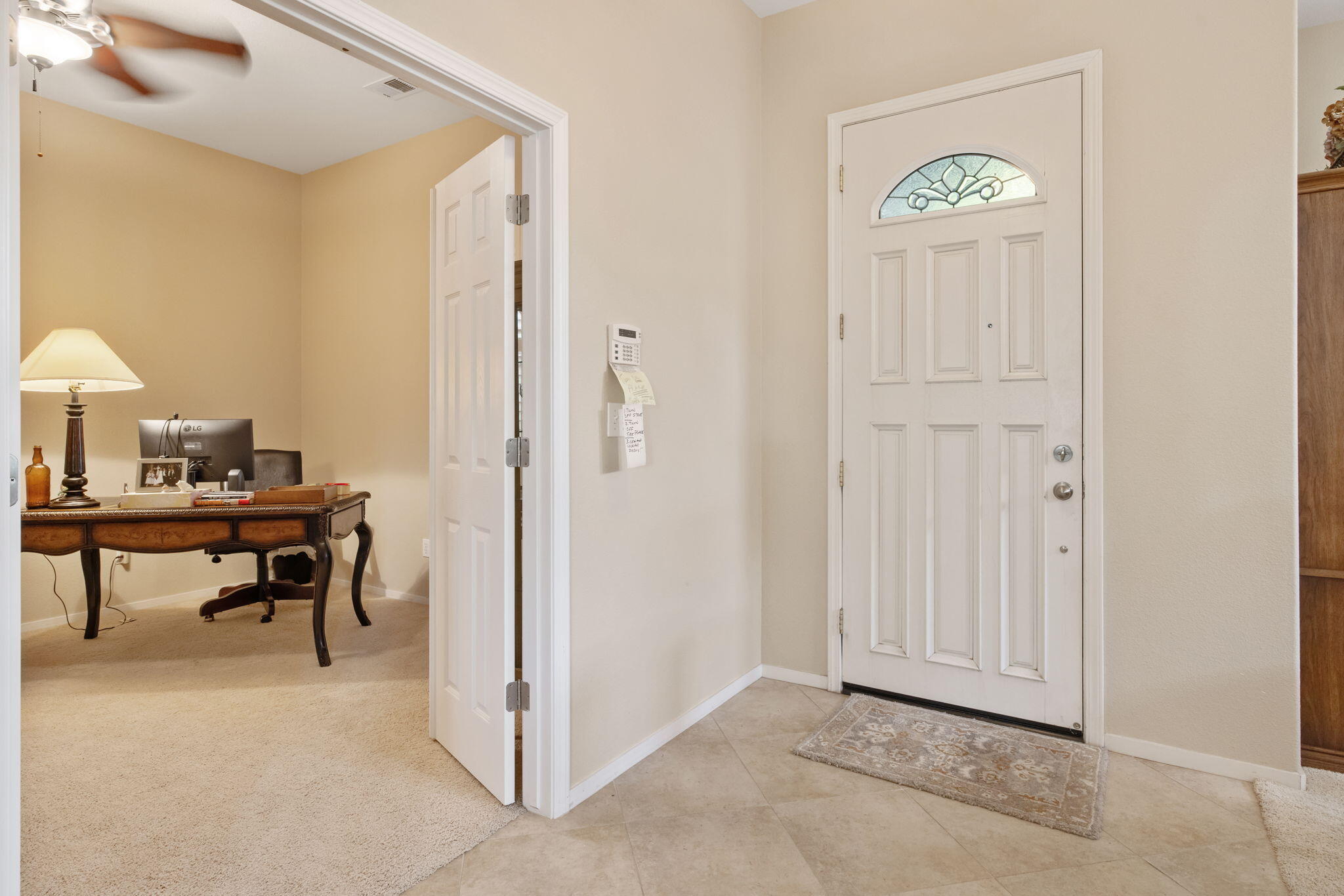 643 W Bel Aire Ave, Porterville, CA 93257