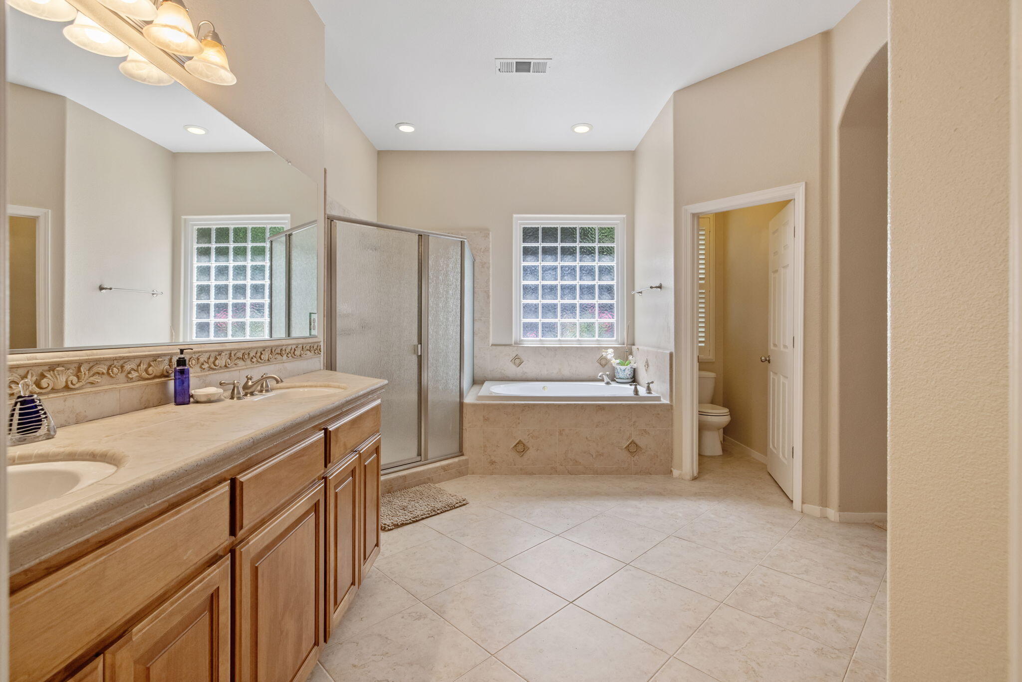 643 W Bel Aire Ave, Porterville, CA 93257