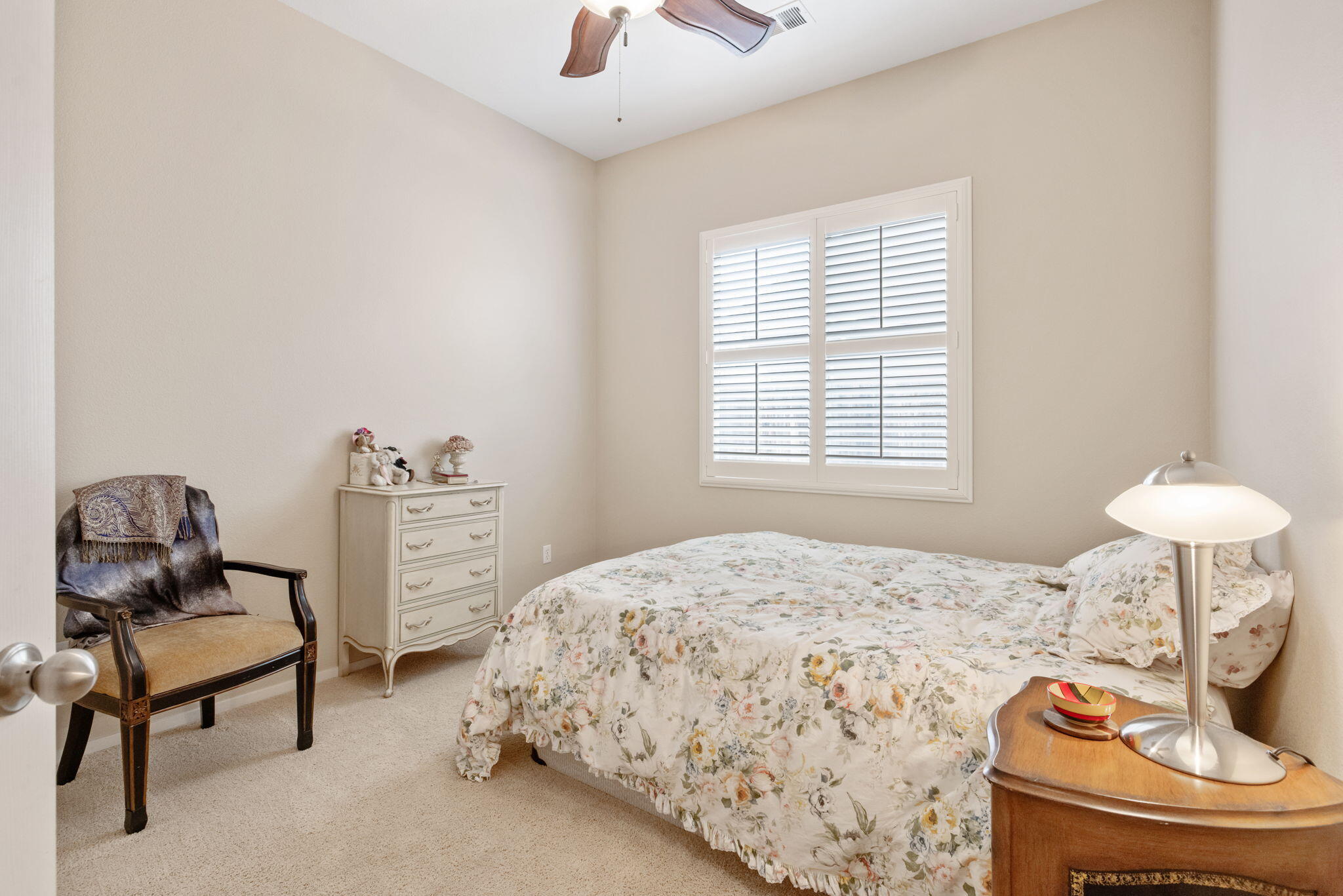 643 W Bel Aire Ave, Porterville, CA 93257