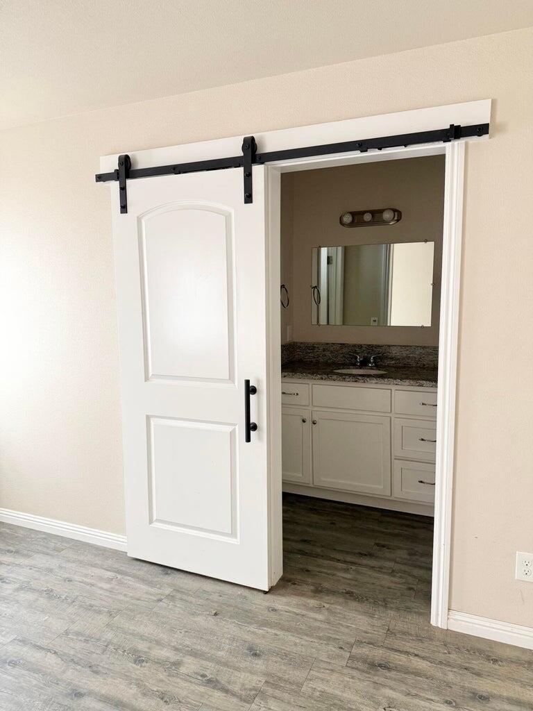 1310 N Belmont Rd, Exeter, CA 93221