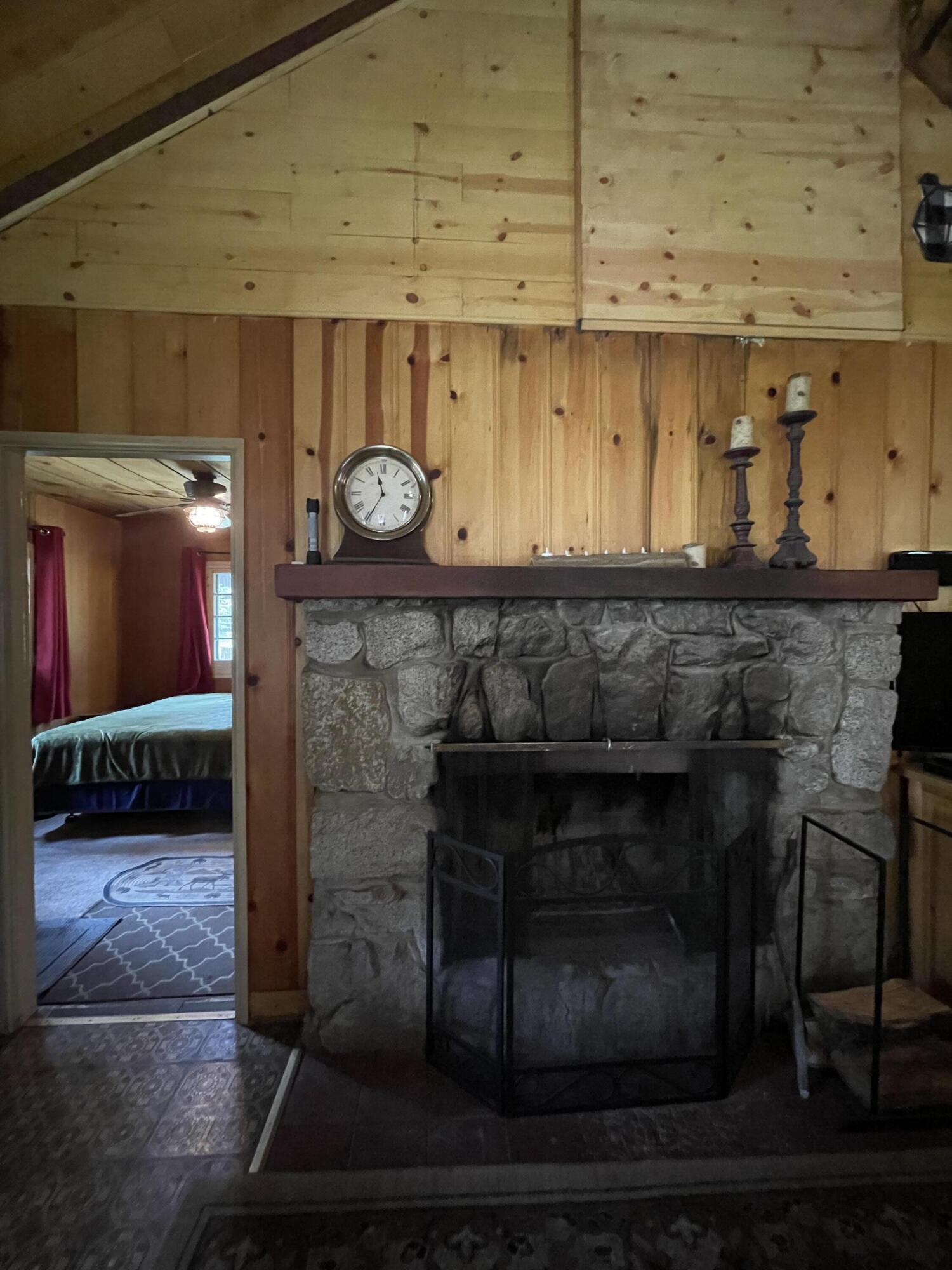 22 White River Rd, California Hot Springs, CA 93207