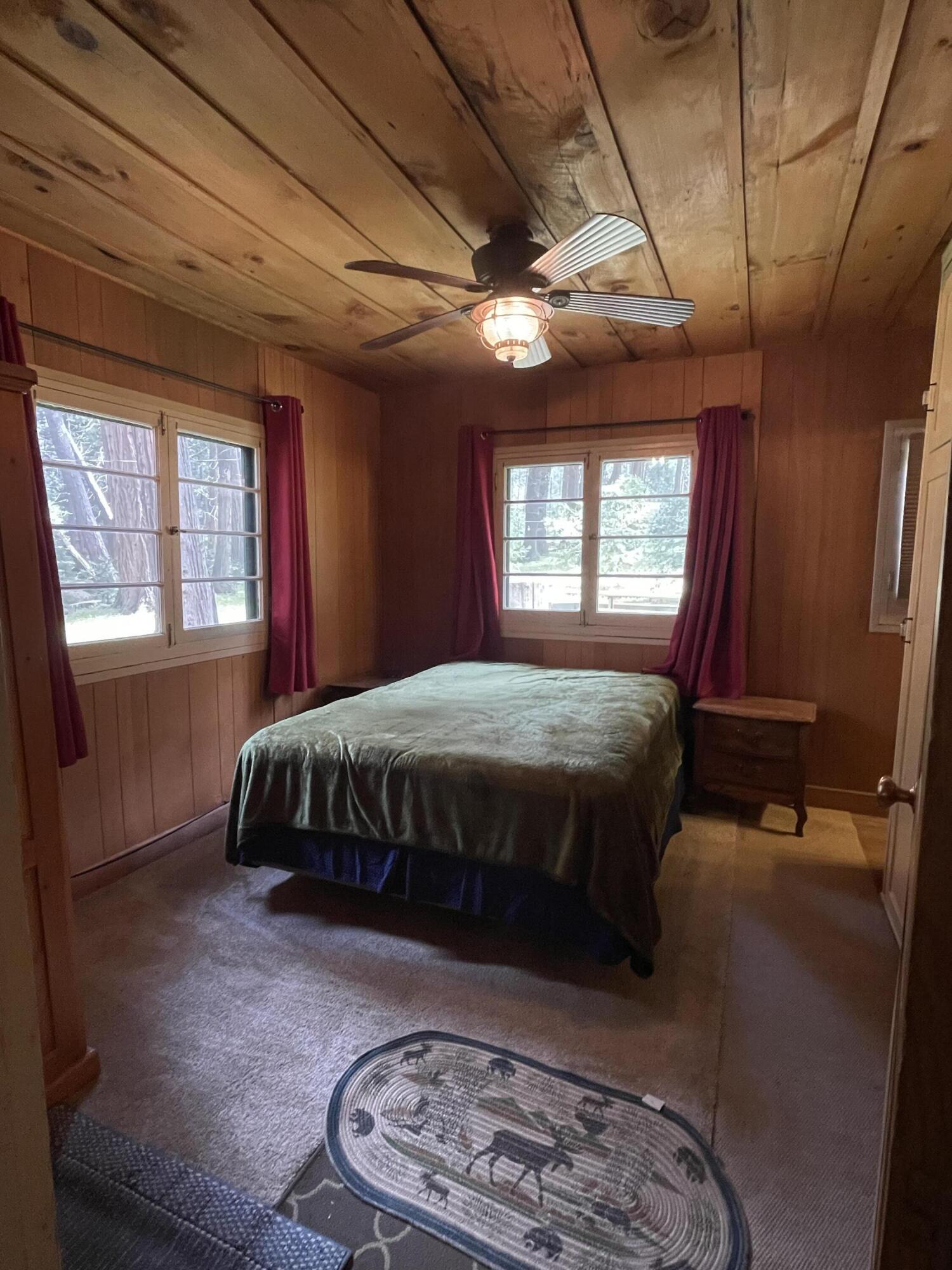 22 White River Rd, California Hot Springs, CA 93207