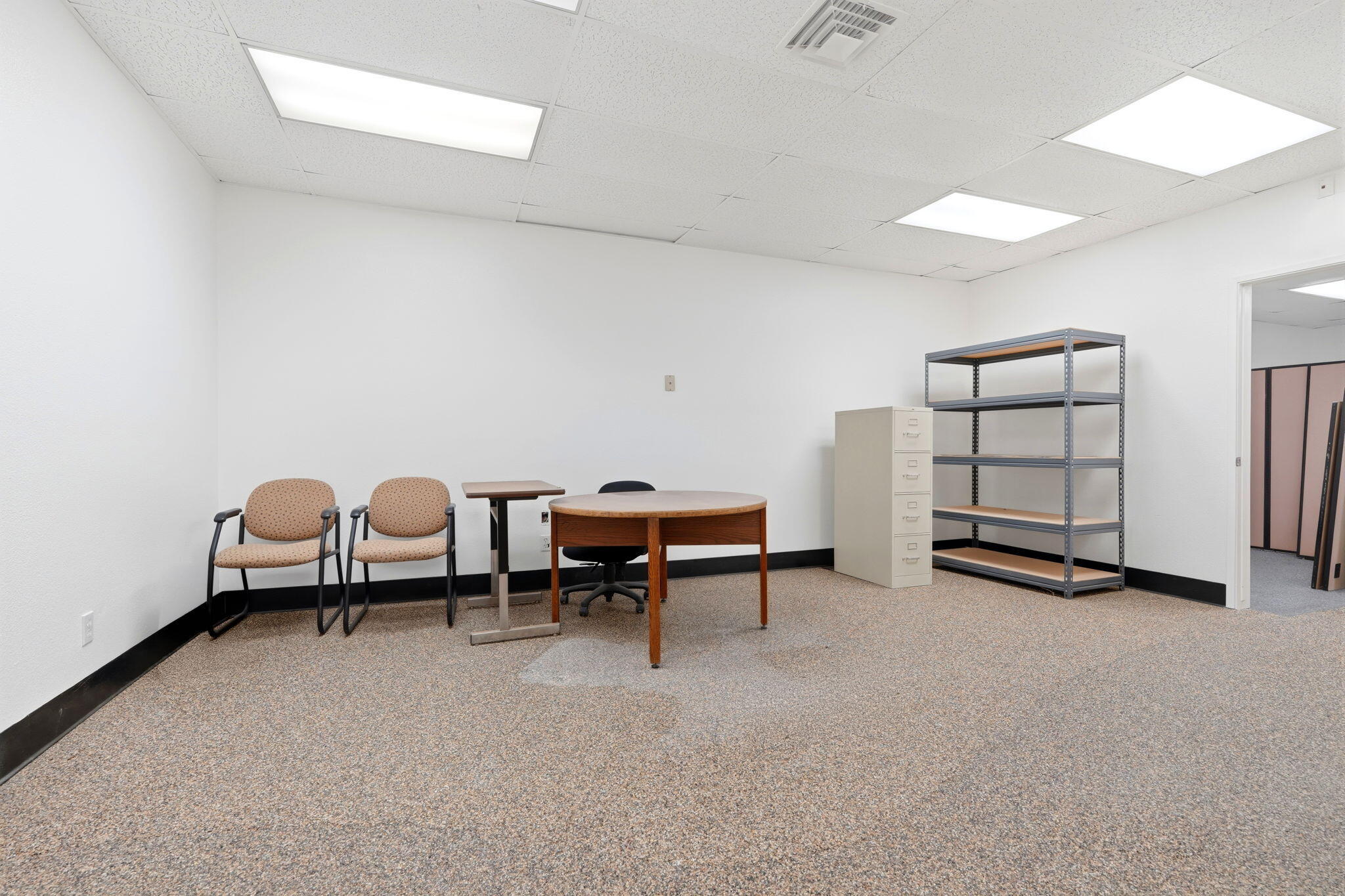 724 N Ben Maddox Way, Visalia, CA 93292