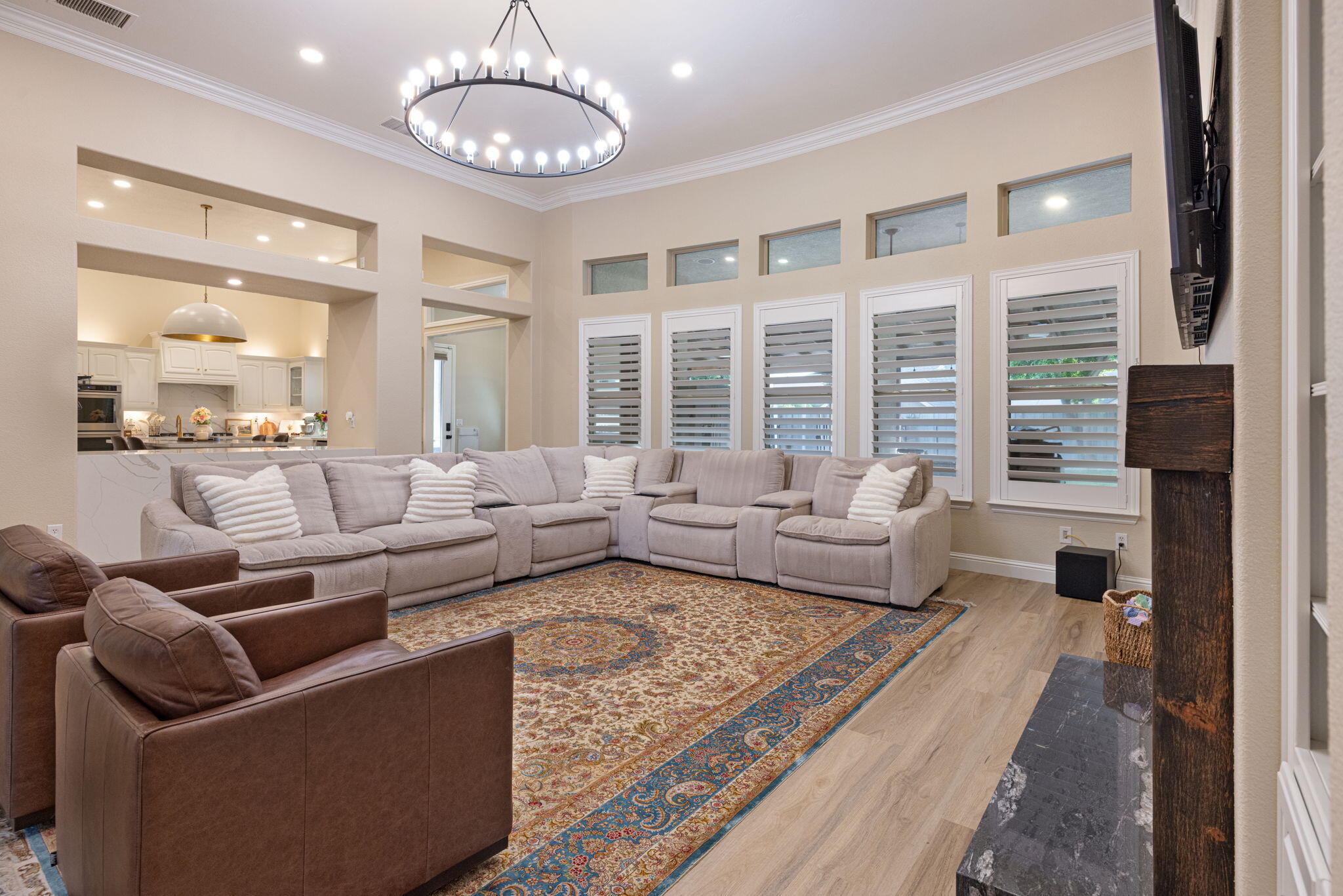 201 N Preston St, Visalia, CA 93291