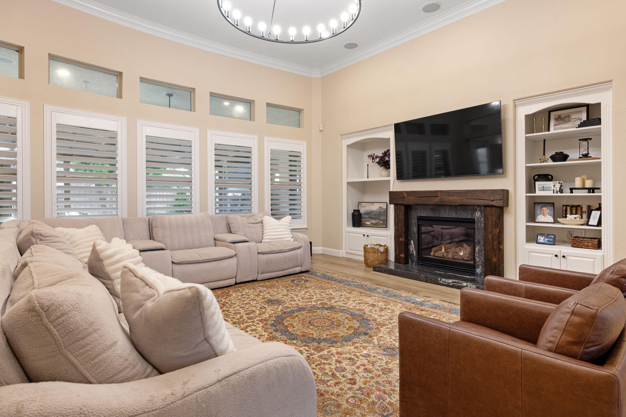 201 N Preston St, Visalia, CA 93291