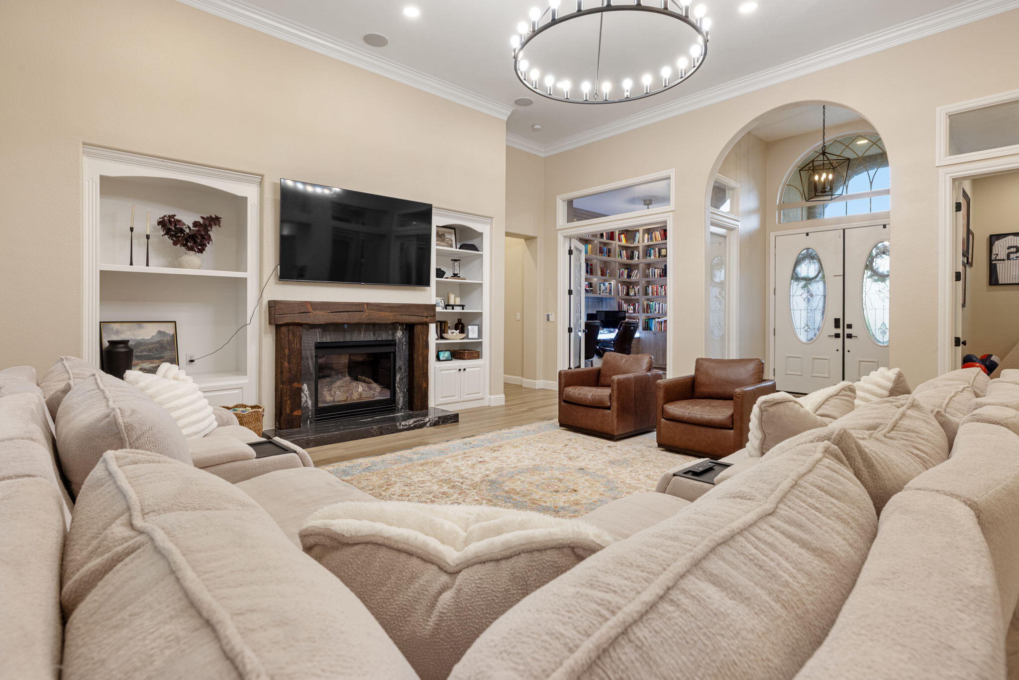 201 N Preston St, Visalia, CA 93291