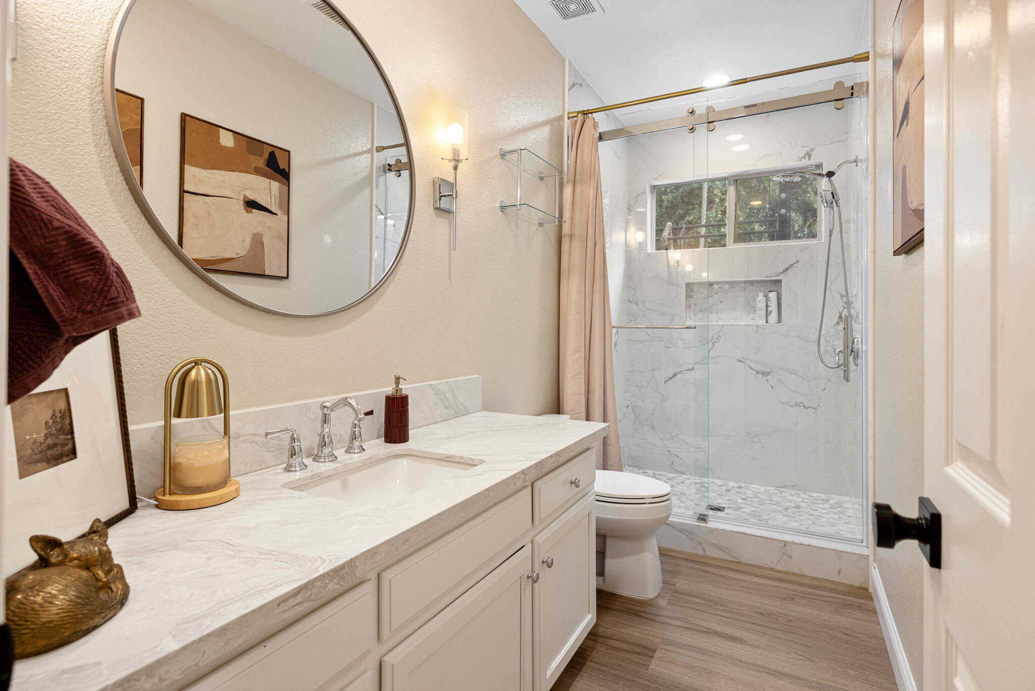 201 N Preston St, Visalia, CA 93291