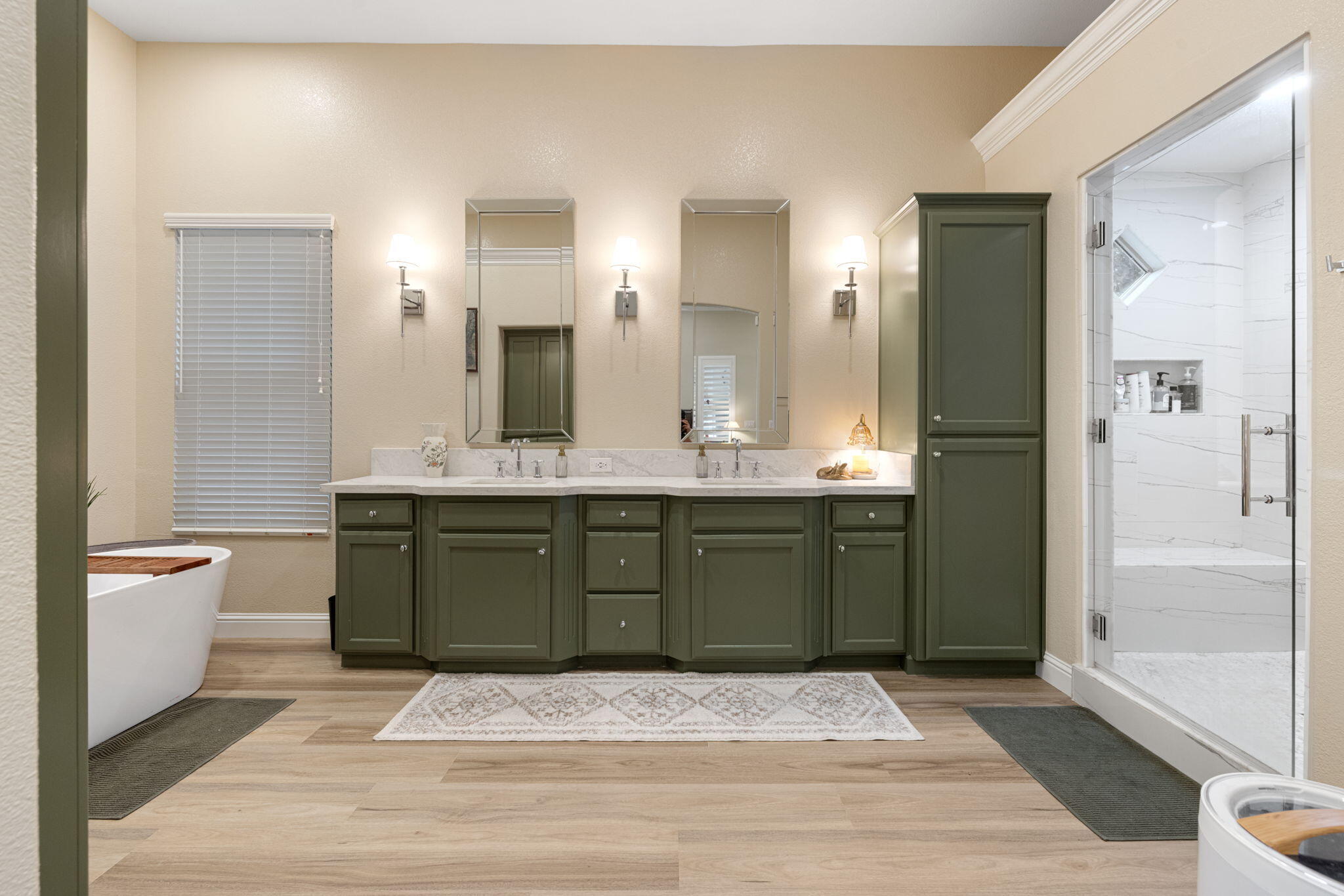 201 N Preston St, Visalia, CA 93291