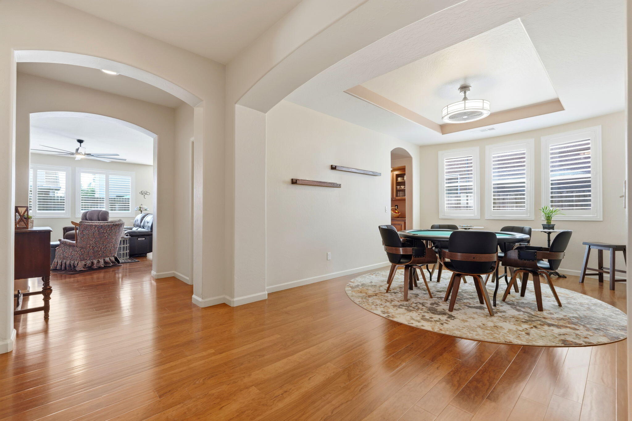 1998 Albarino St, Tulare, CA 93274