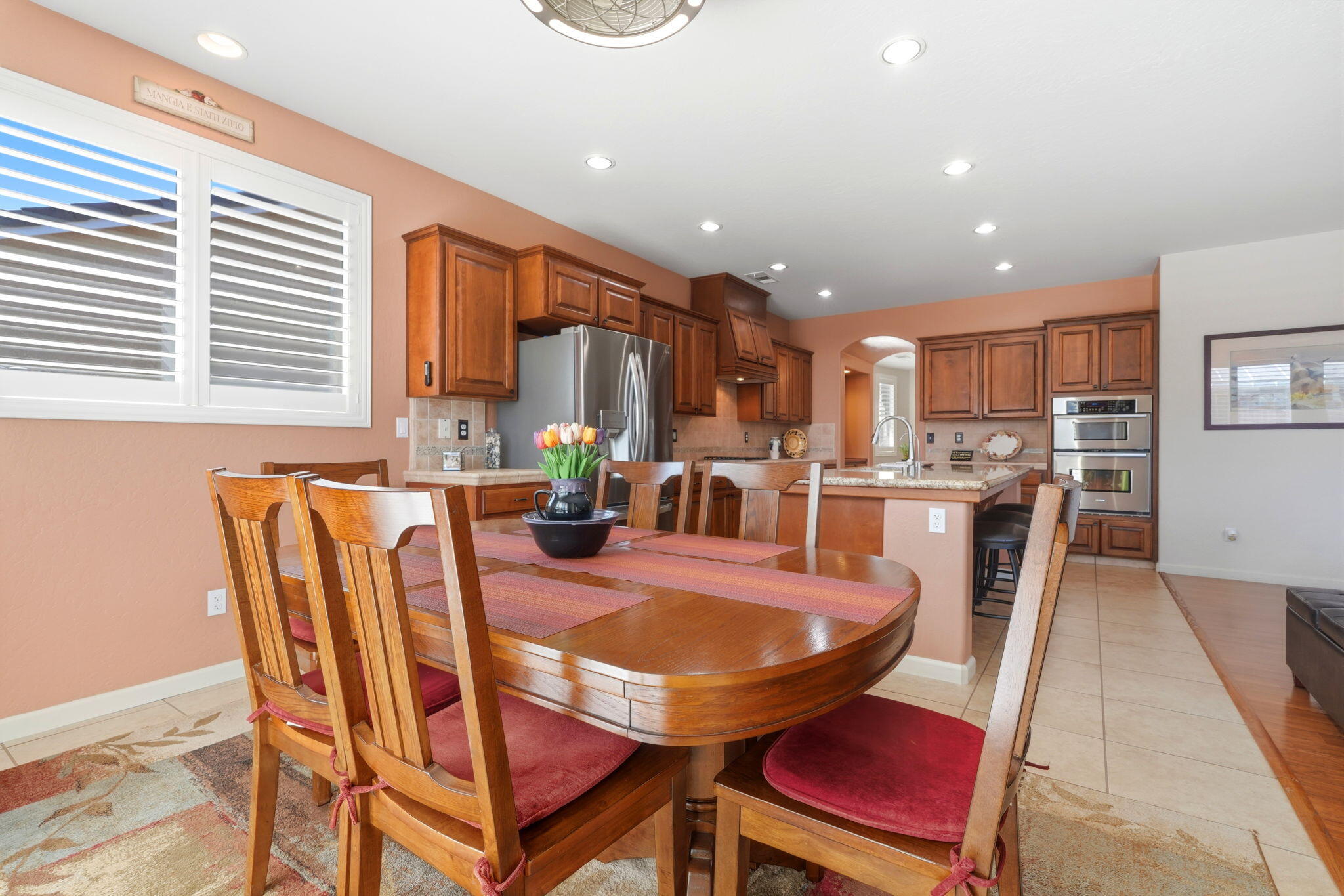 1998 Albarino St, Tulare, CA 93274