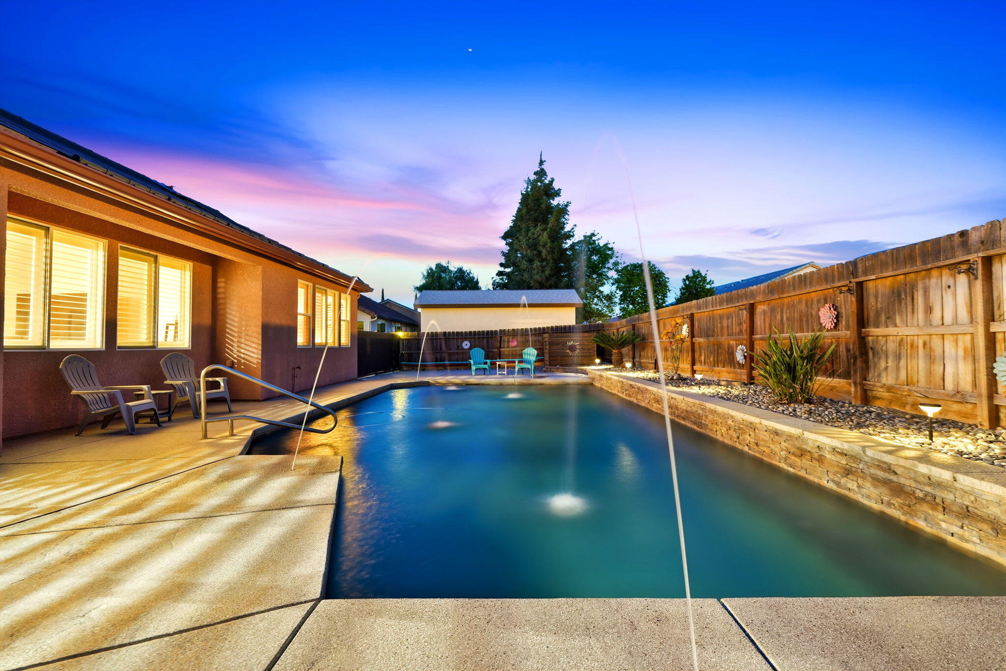 1998 Albarino St, Tulare, CA 93274