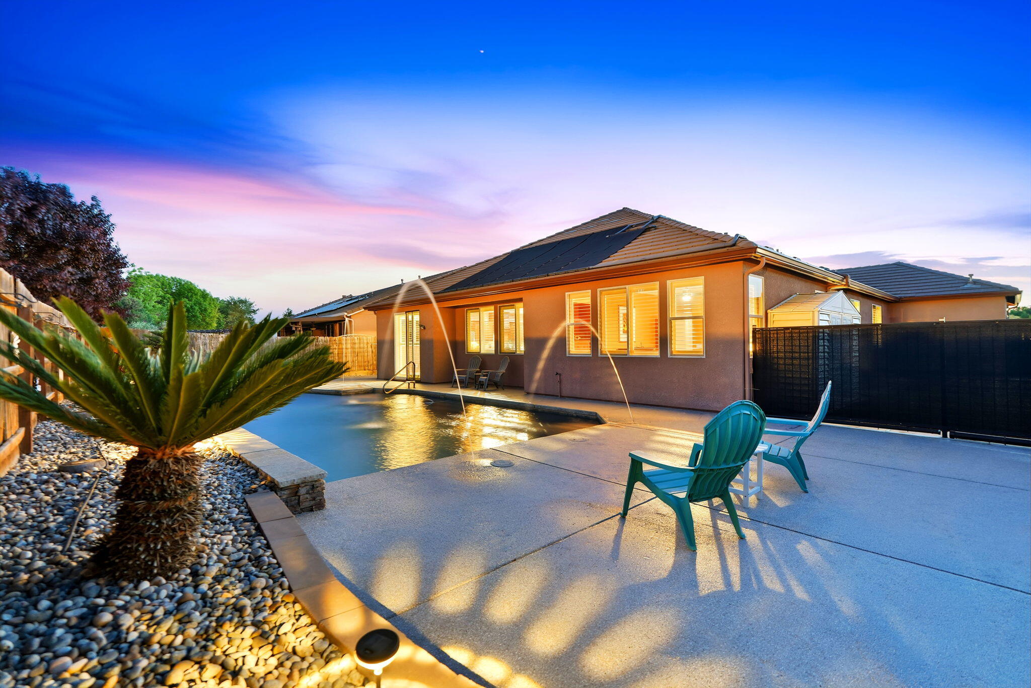 1998 Albarino St, Tulare, CA 93274