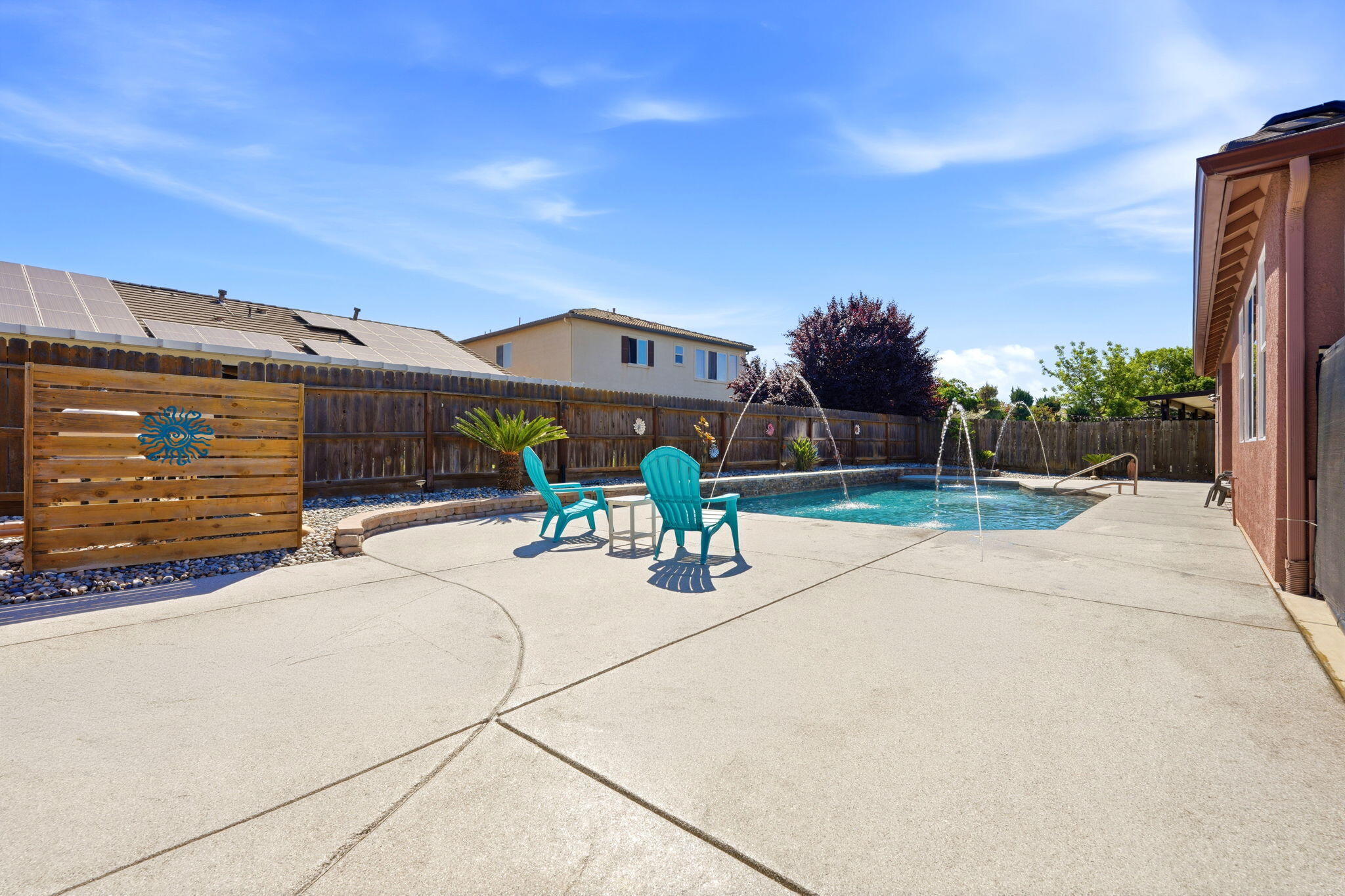 1998 Albarino St, Tulare, CA 93274