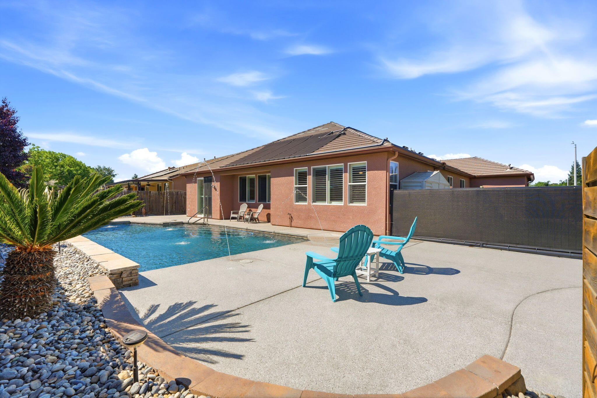 1998 Albarino St, Tulare, CA 93274