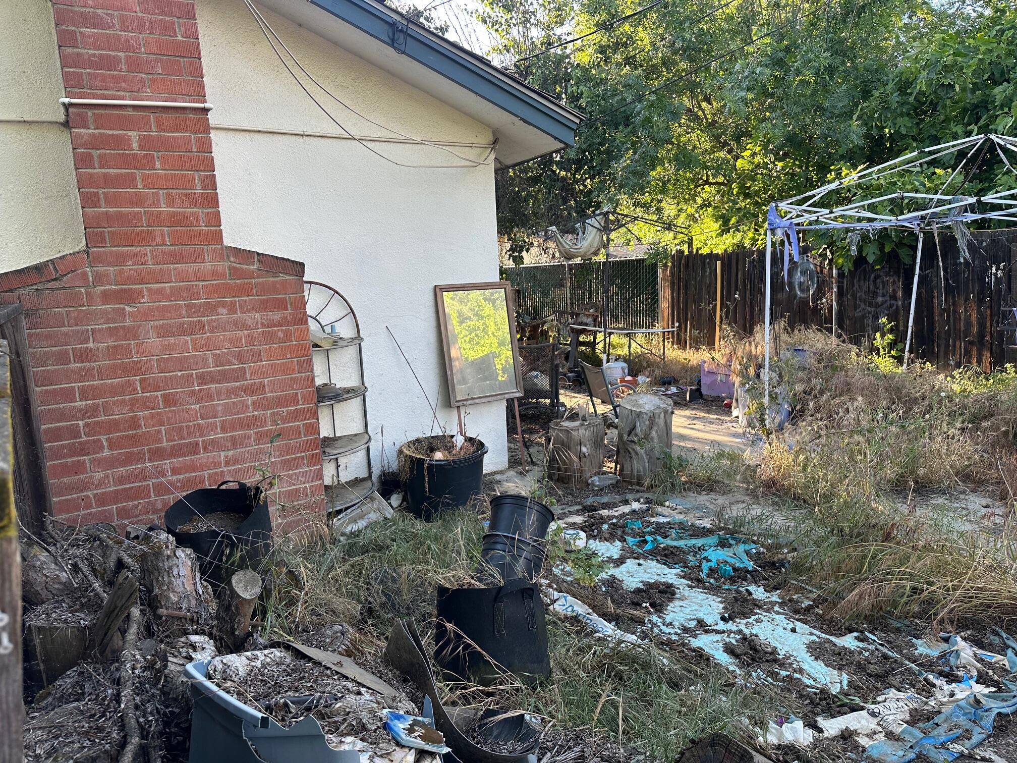 854 Laurence Ct, Hanford, CA 93230