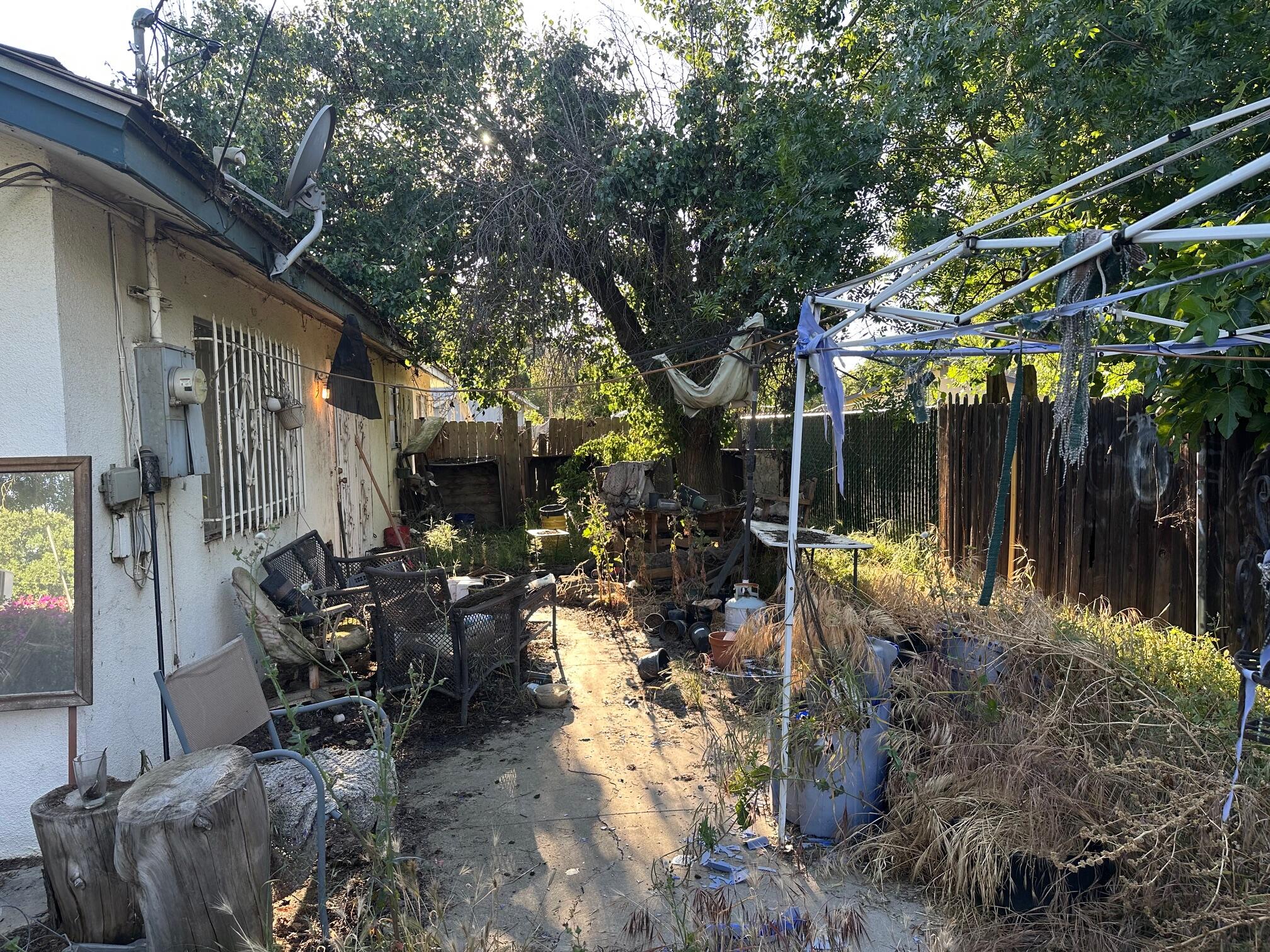 854 Laurence Ct, Hanford, CA 93230