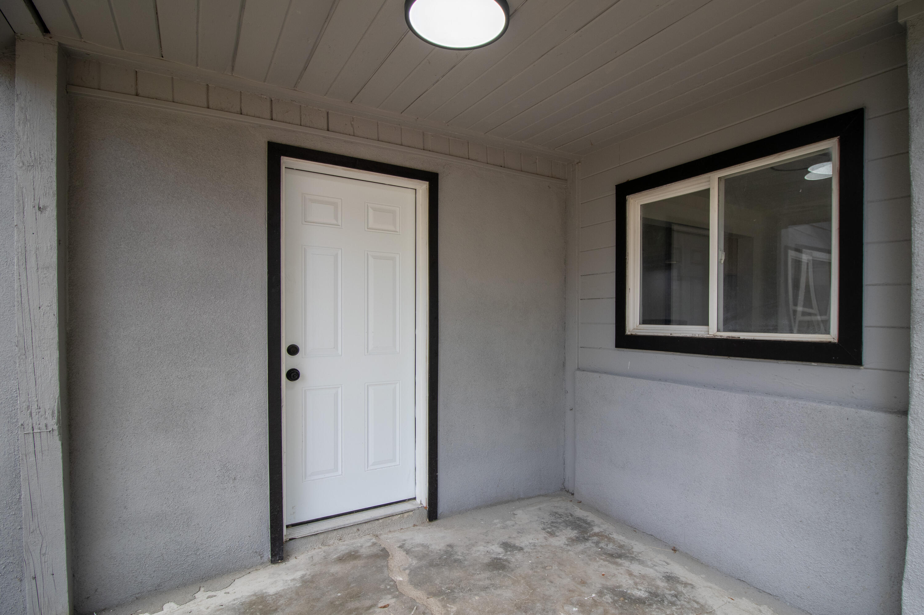 395 S W St, Porterville, CA 93257