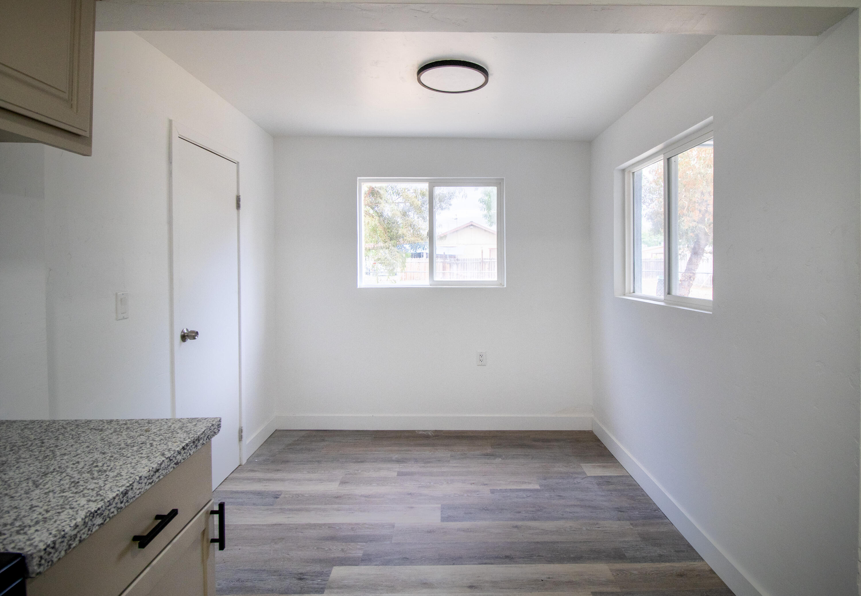 395 S W St, Porterville, CA 93257