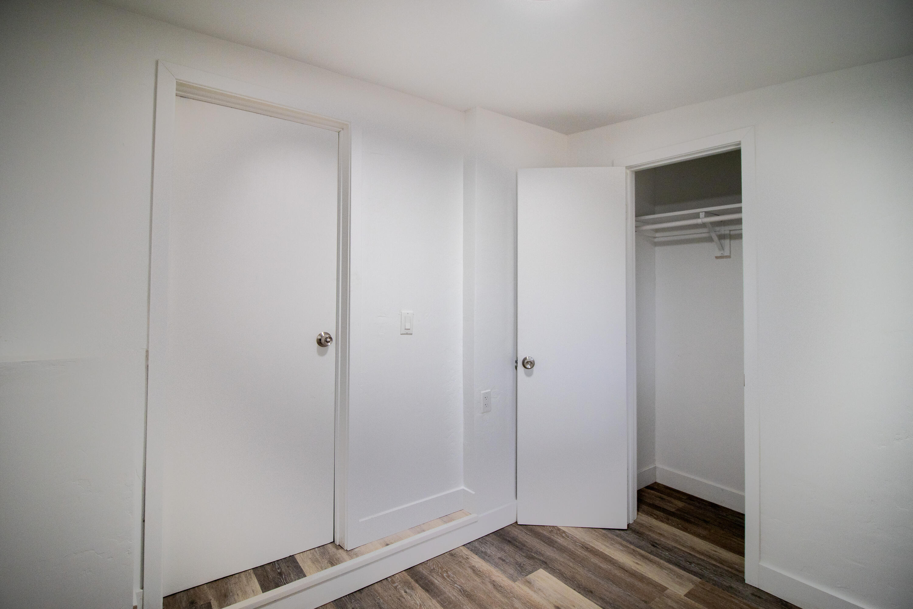 395 S W St, Porterville, CA 93257