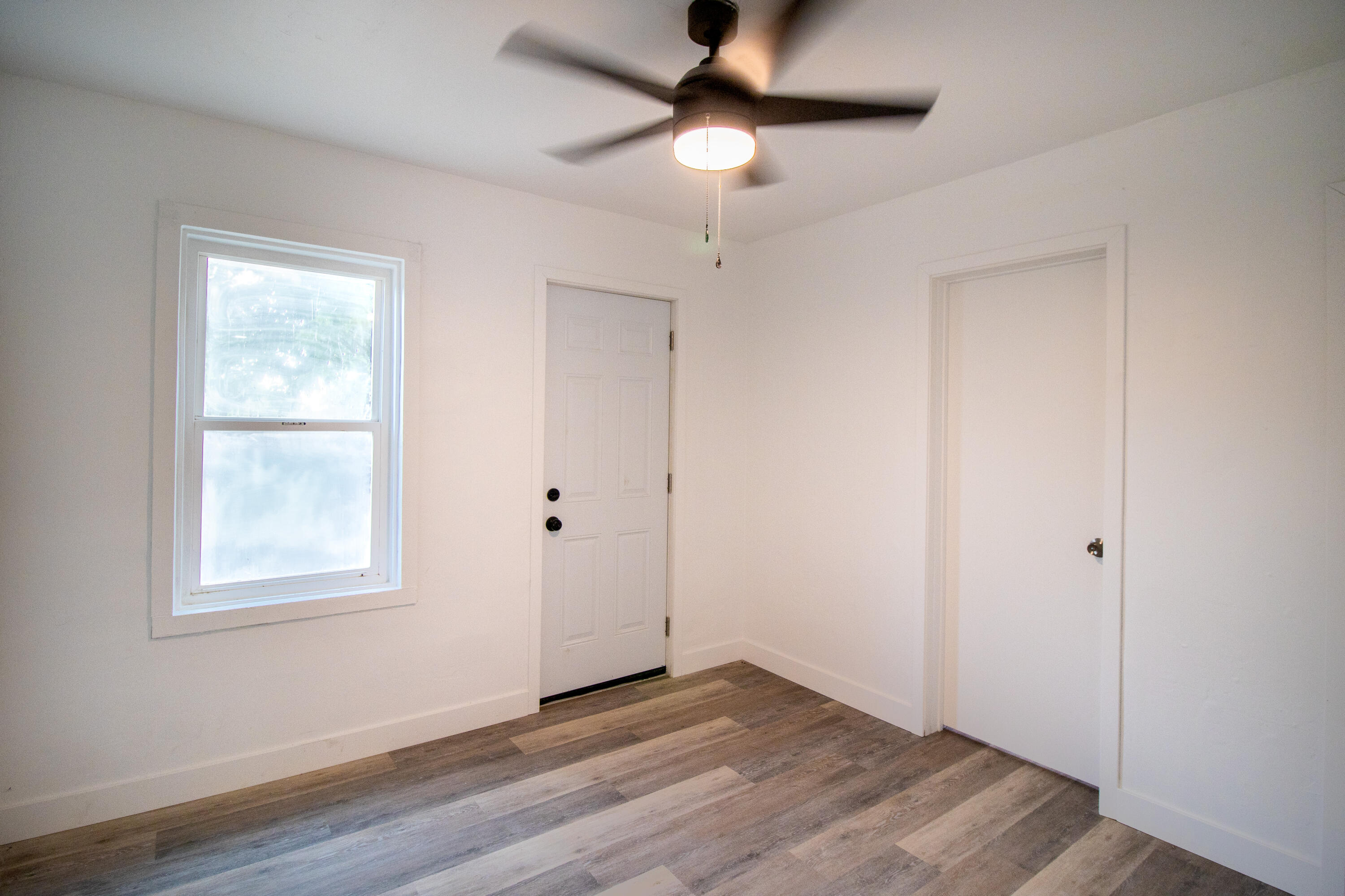 395 S W St, Porterville, CA 93257