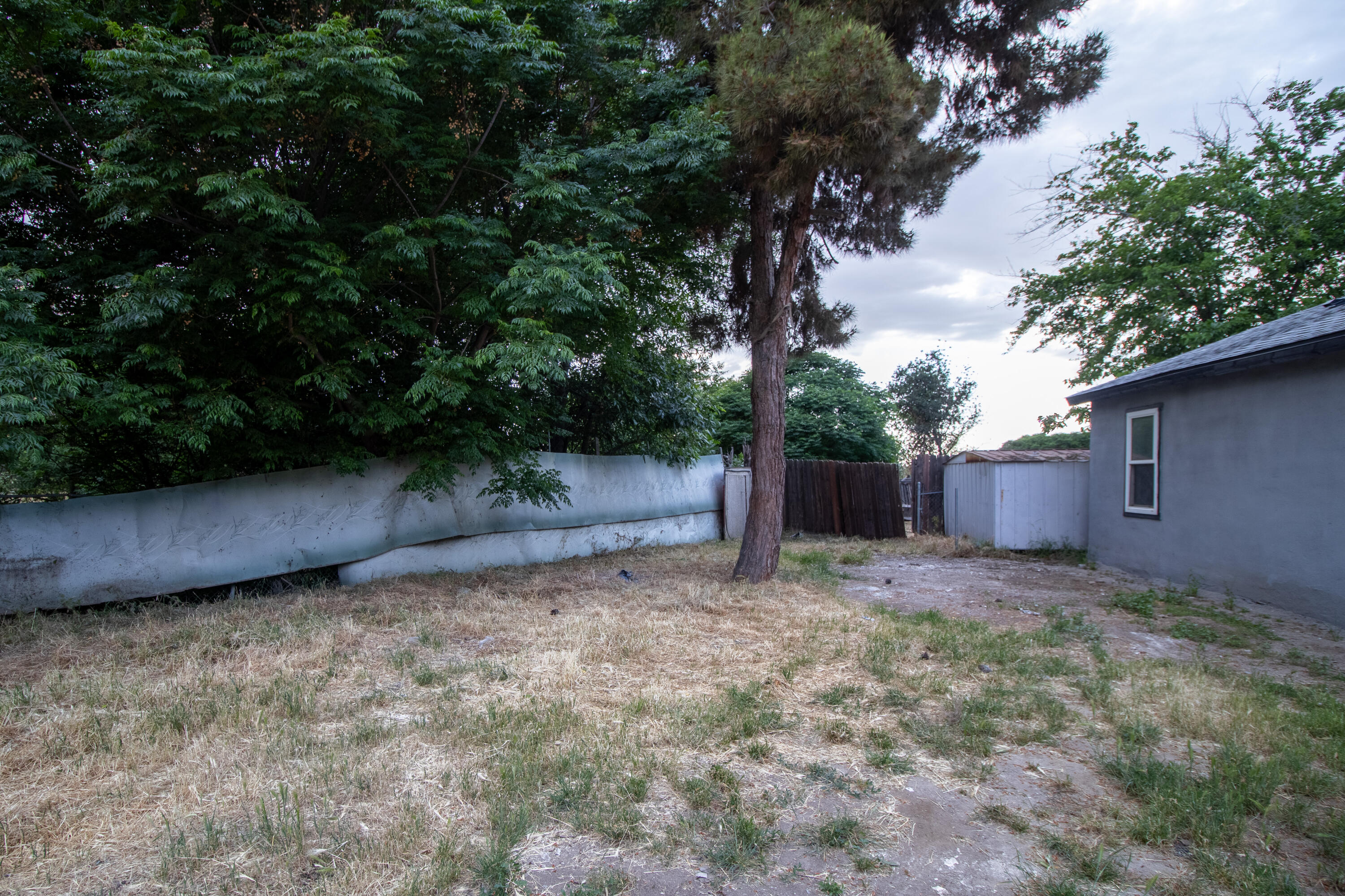 395 S W St, Porterville, CA 93257